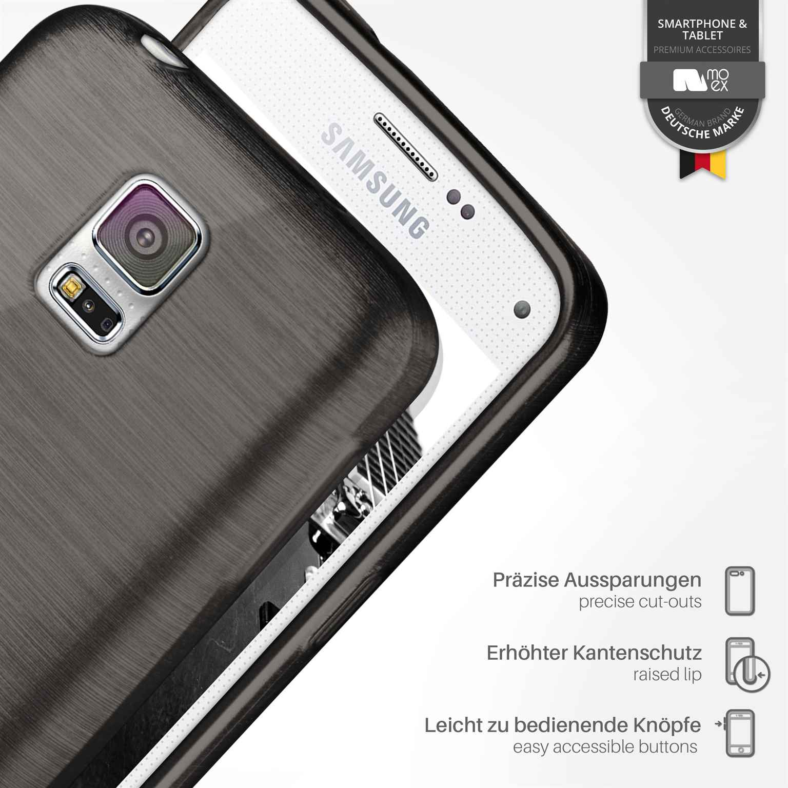 Nahaufnahme einer dunkelgrauen Handyhülle mit Samsung-Logo. Text zeigt präzise Aussparungen und erhöhte Kante.