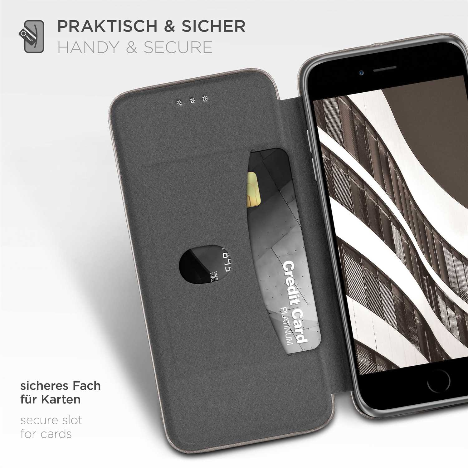 Telefon in einer dunkelgrauen Geldbörsenhülle. Kreditkarte in einem Schlitz sichtbar. Sicheres und handliches Design.