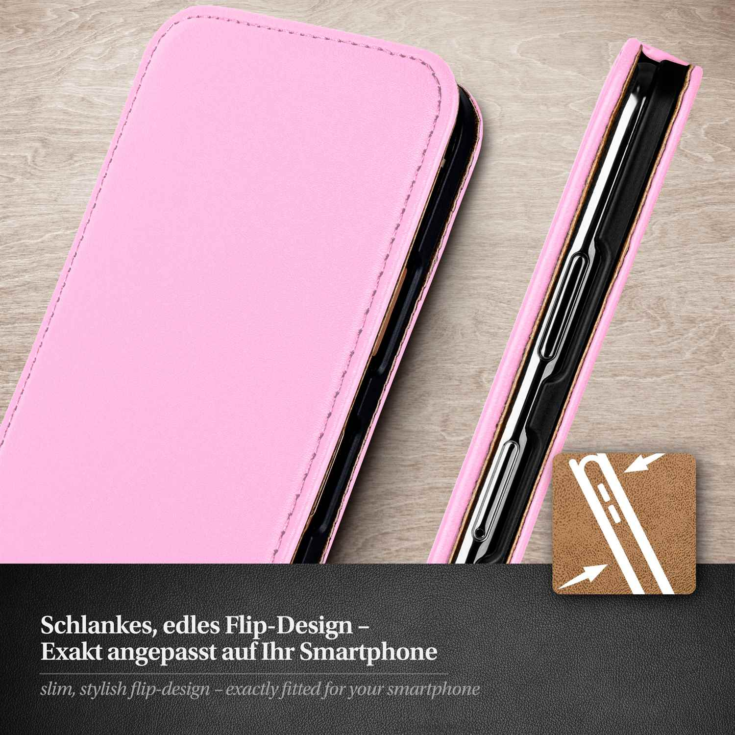 Geöffnete rosa Handyhülle mit Handy. Die Hülle liegt auf einer Holzoberfläche.