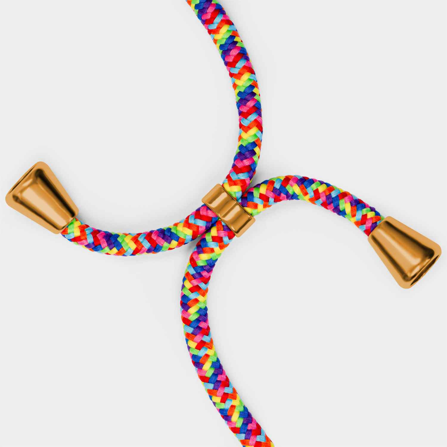 Regenbogen-Handyband mit goldenen Verbindern. Weißer Hintergrund.