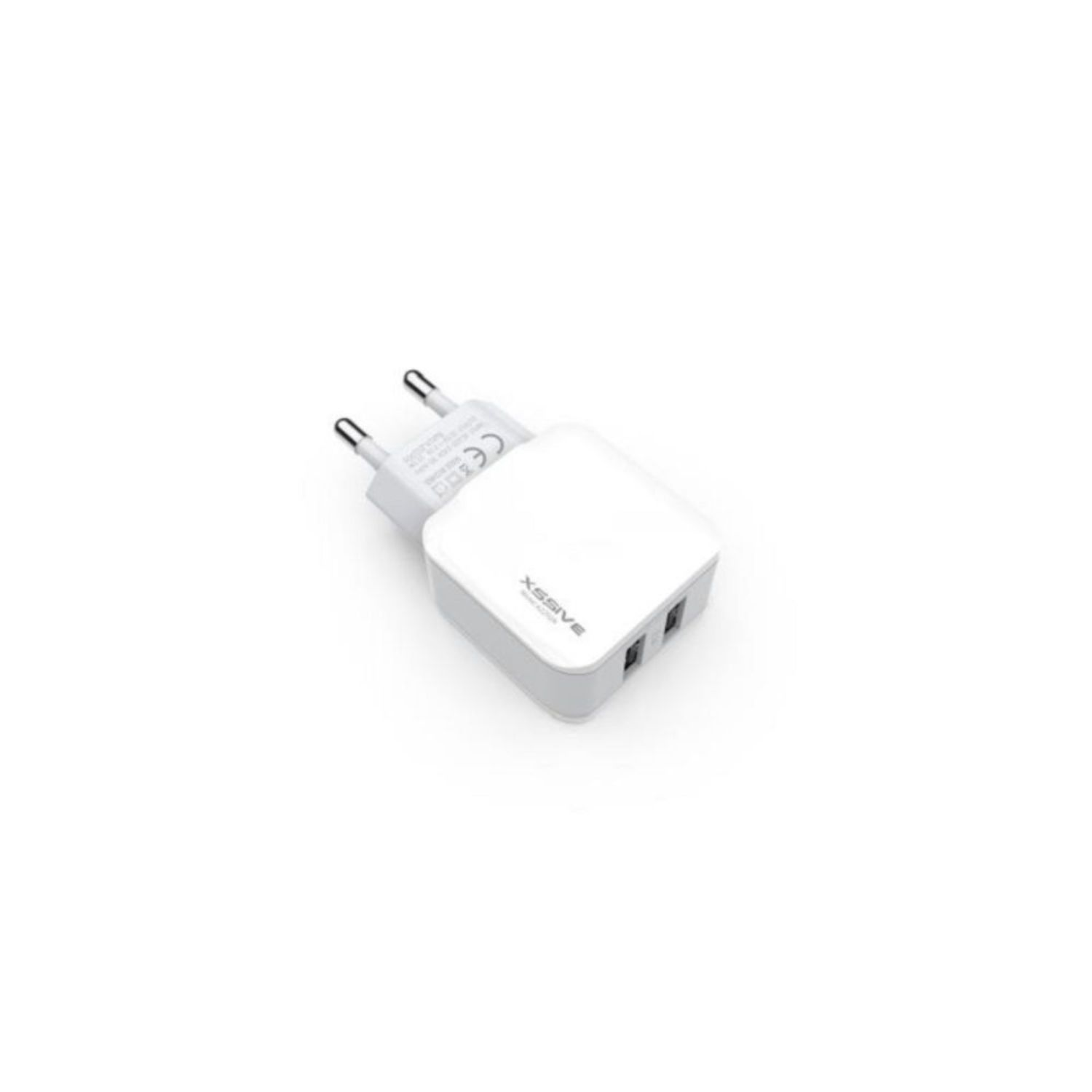 Weißes USB-Ladegerät mit zwei Anschlüssen, weißer Hintergrund.