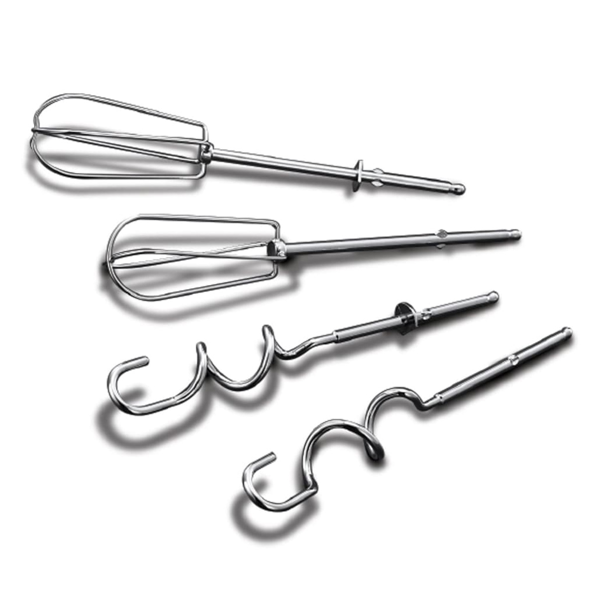 Verschillende opzetstukken voor een handmixer. Inclusief gardes en deeghaken.