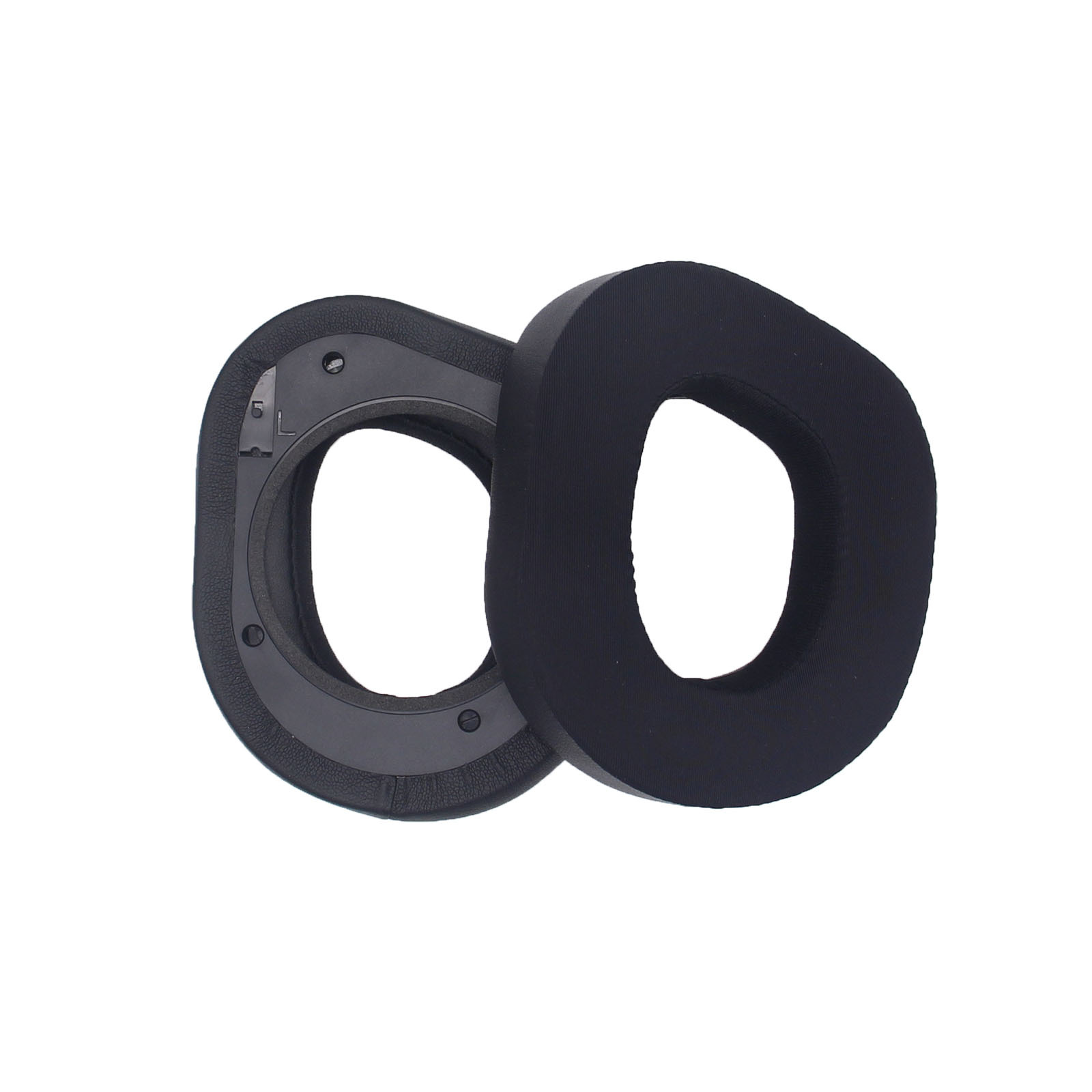 Zwei schwarze Ohrpolster, oval geformt, auf weißem Hintergrund.