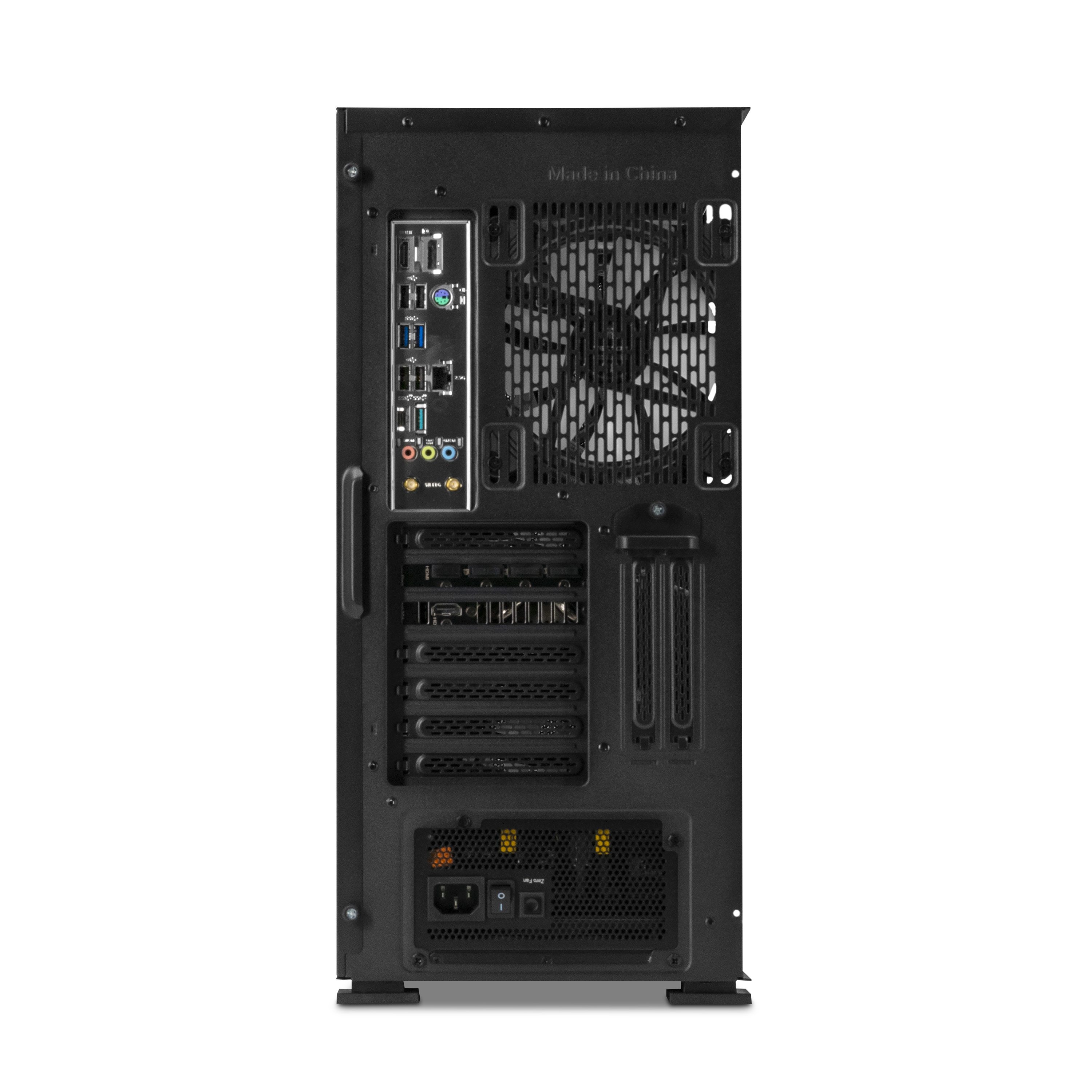 Parte trasera de una caja de ordenador negra con puertos de placa base, ventilador y fuente de alimentación. Hecho en China.