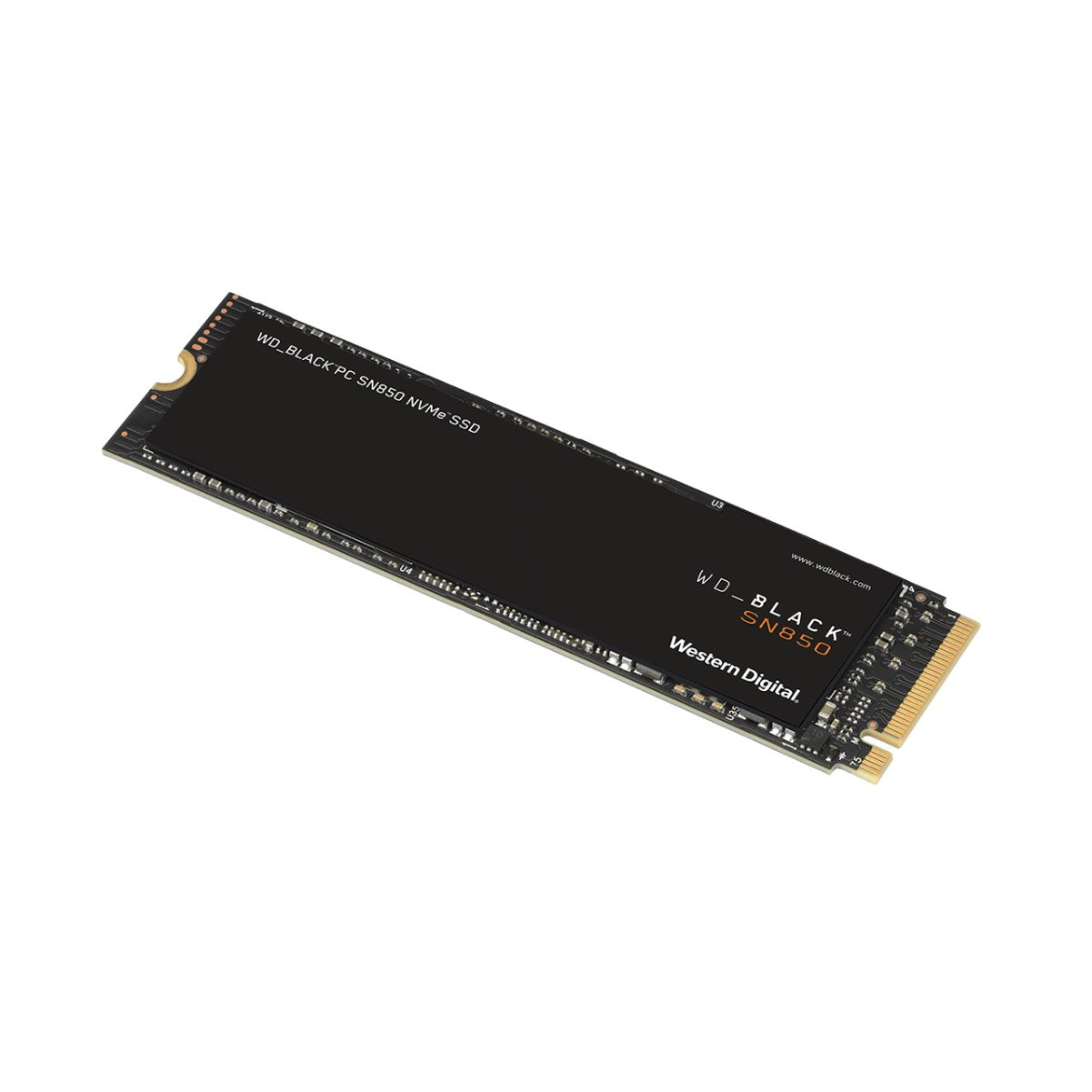 Unità SSD NVMe Western Digital nera su sfondo bianco.