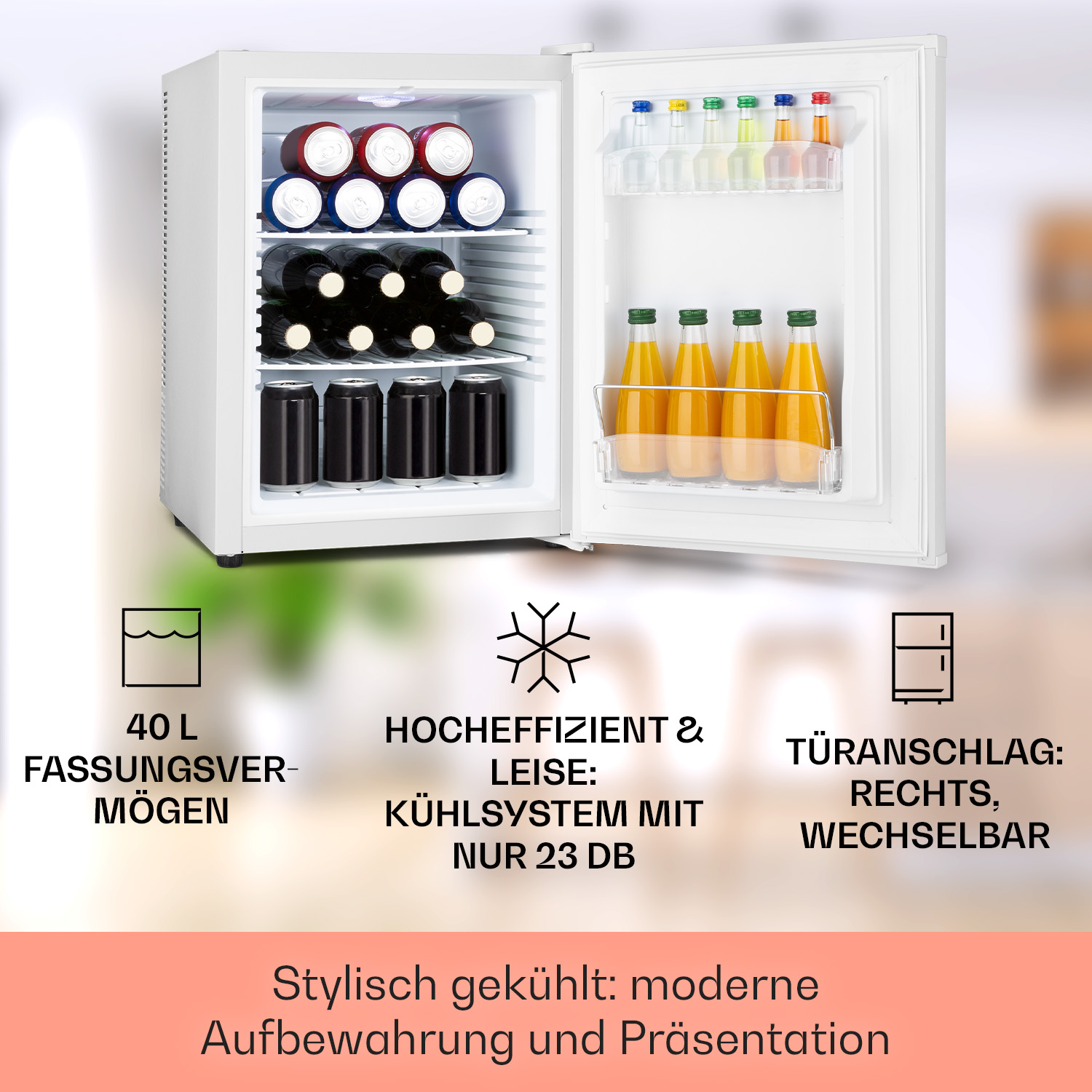Ein weißer Minikühlschrank ist geöffnet, mit Getränken darin. Der Text erwähnt 40L Kapazität.