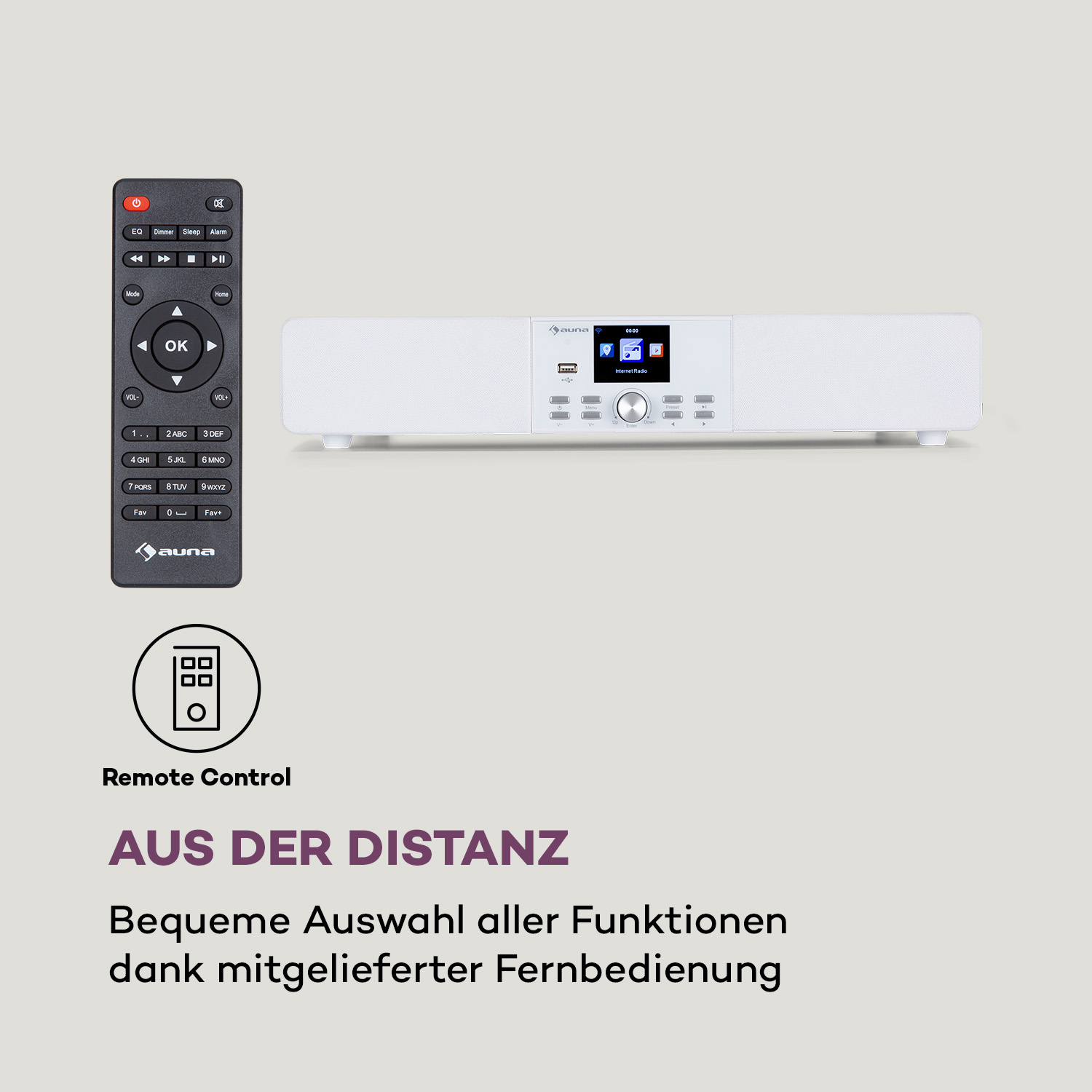 Ein weißes Audiogerät und eine Fernbedienung. Die Fernbedienung hat Tasten. Das Gerät hat einen Bildschirm und Bedienelemente.