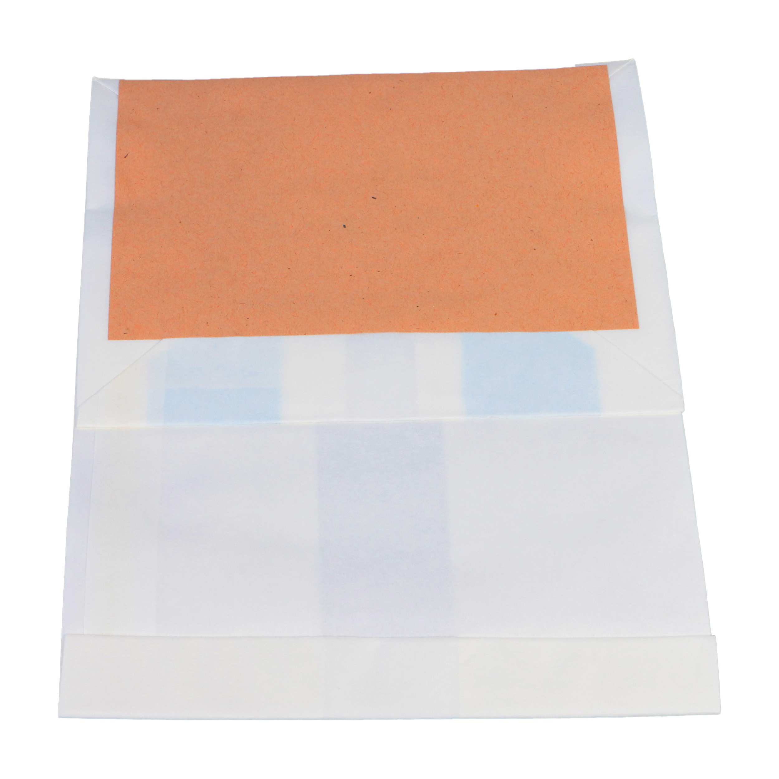 Eine weiße Papiertüte mit orangefarbenem Deckel und blauen Streifen. Sie ist offen und leer.