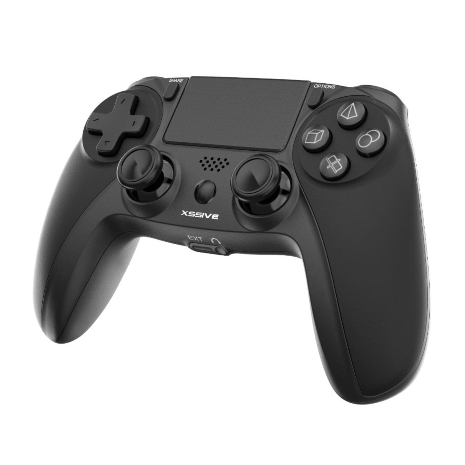 Schwarzer Gamecontroller mit Knöpfen und Joysticks. Er befindet sich auf weißem Hintergrund und hat das XSSIVE-Logo.