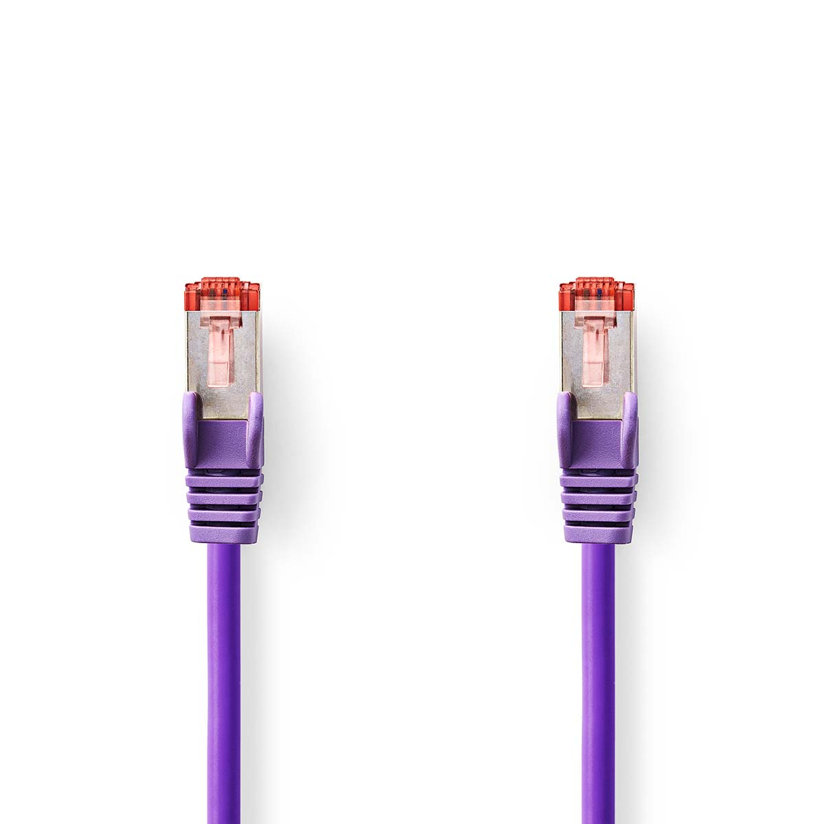Zwei lila Ethernet-Kabel mit rot/silbernen Steckern, vertikal auf weißem Hintergrund angeordnet.
