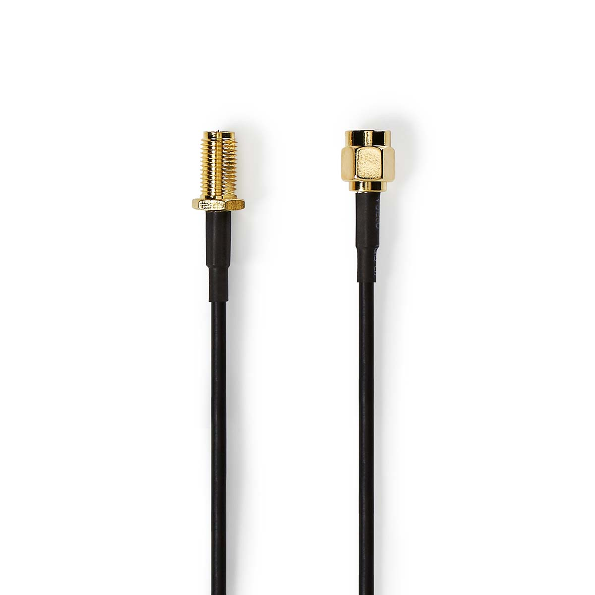Zwei schwarze Kabel mit goldenen Steckern auf weißem Hintergrund.