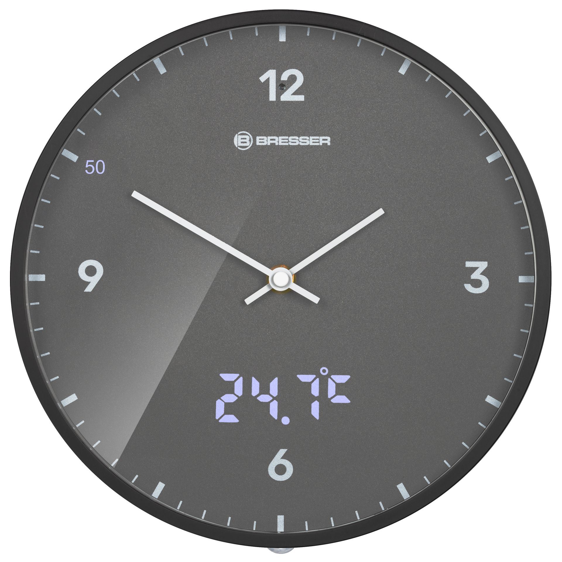 Un reloj de pared redondo y negro con esfera gris oscuro y manecillas blancas.
