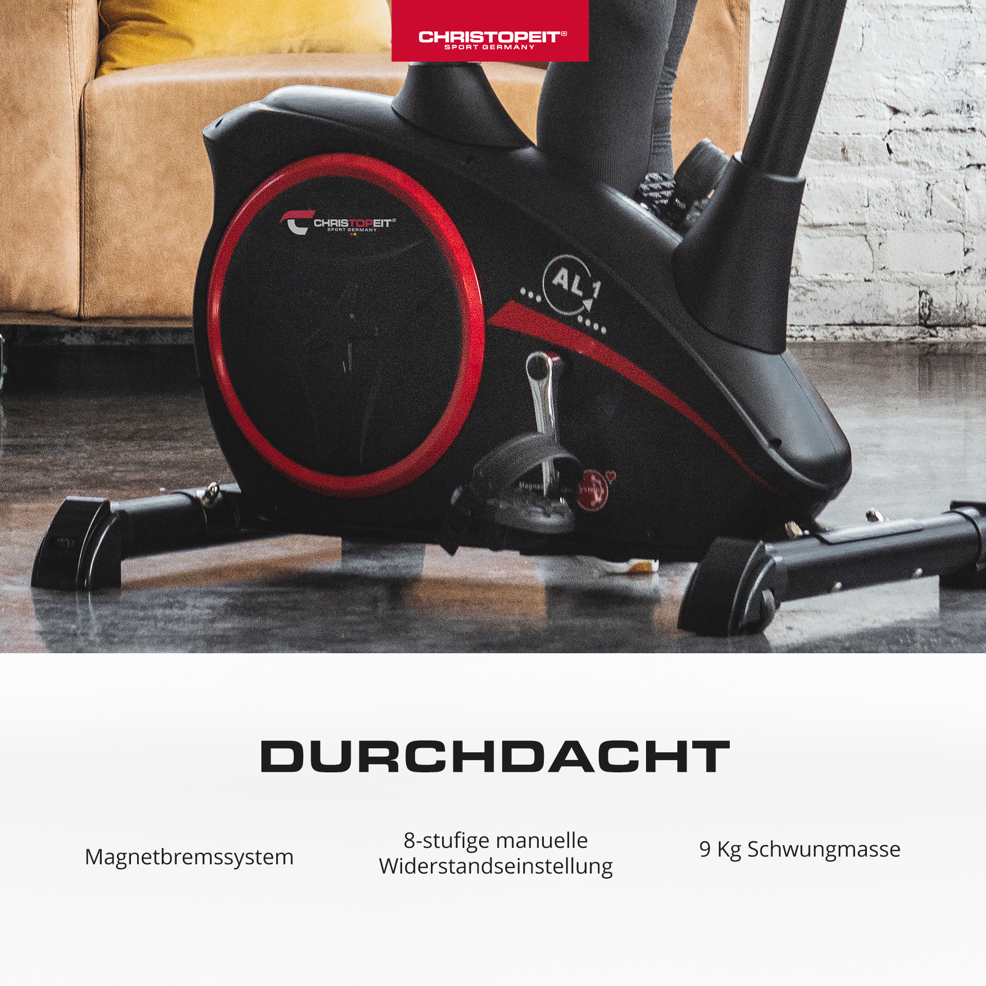 Schwarz-rotes Heimtrainer mit Details, Text und Beine einer Person.