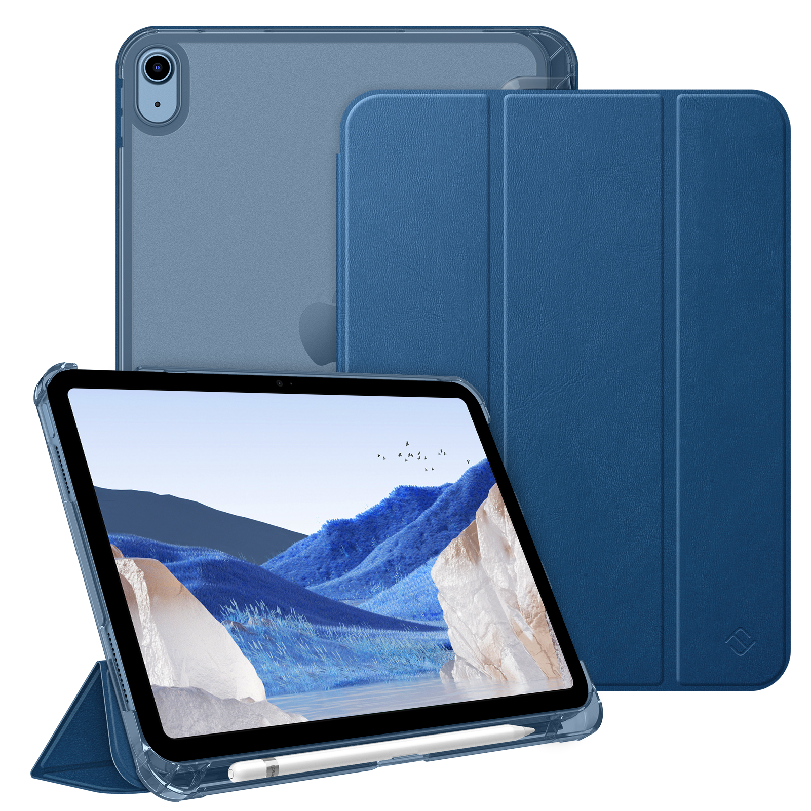 Blaue Tablethülle mit Tablet, zwei weiteren Hüllen und weißem Stift auf Weiß.