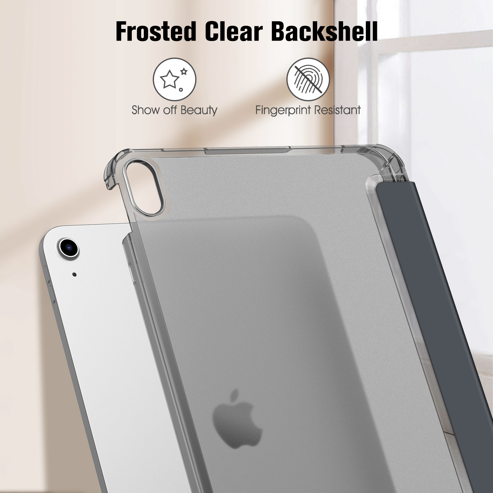 Eine transparente iPad-Hülle. Die Hülle zeigt das Apple-Logo und die matte Rückseite.