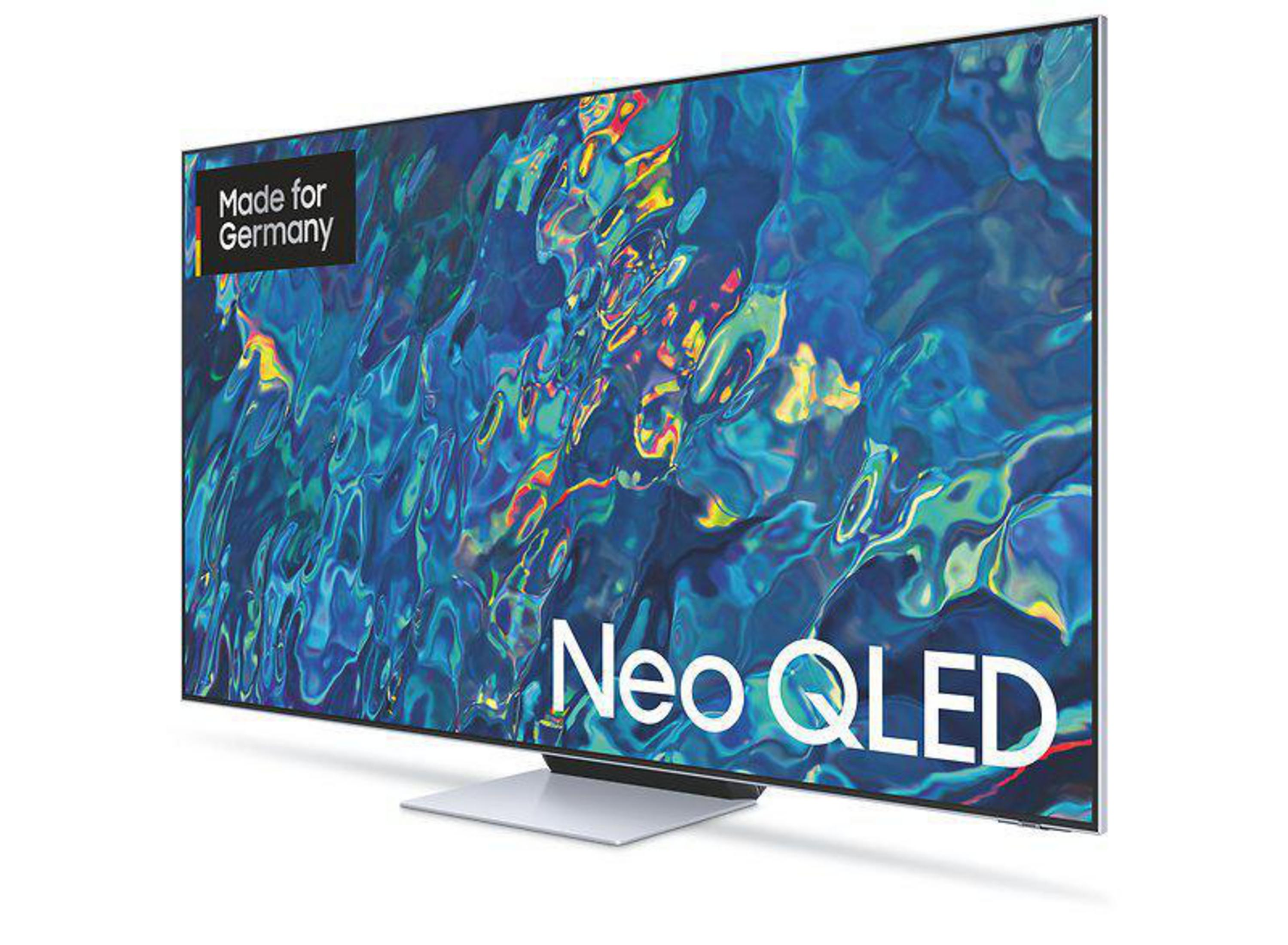 Duży telewizor z płaskim ekranem z tekstem 'Neo QLED' i 'Made for Germany' na ekranie.