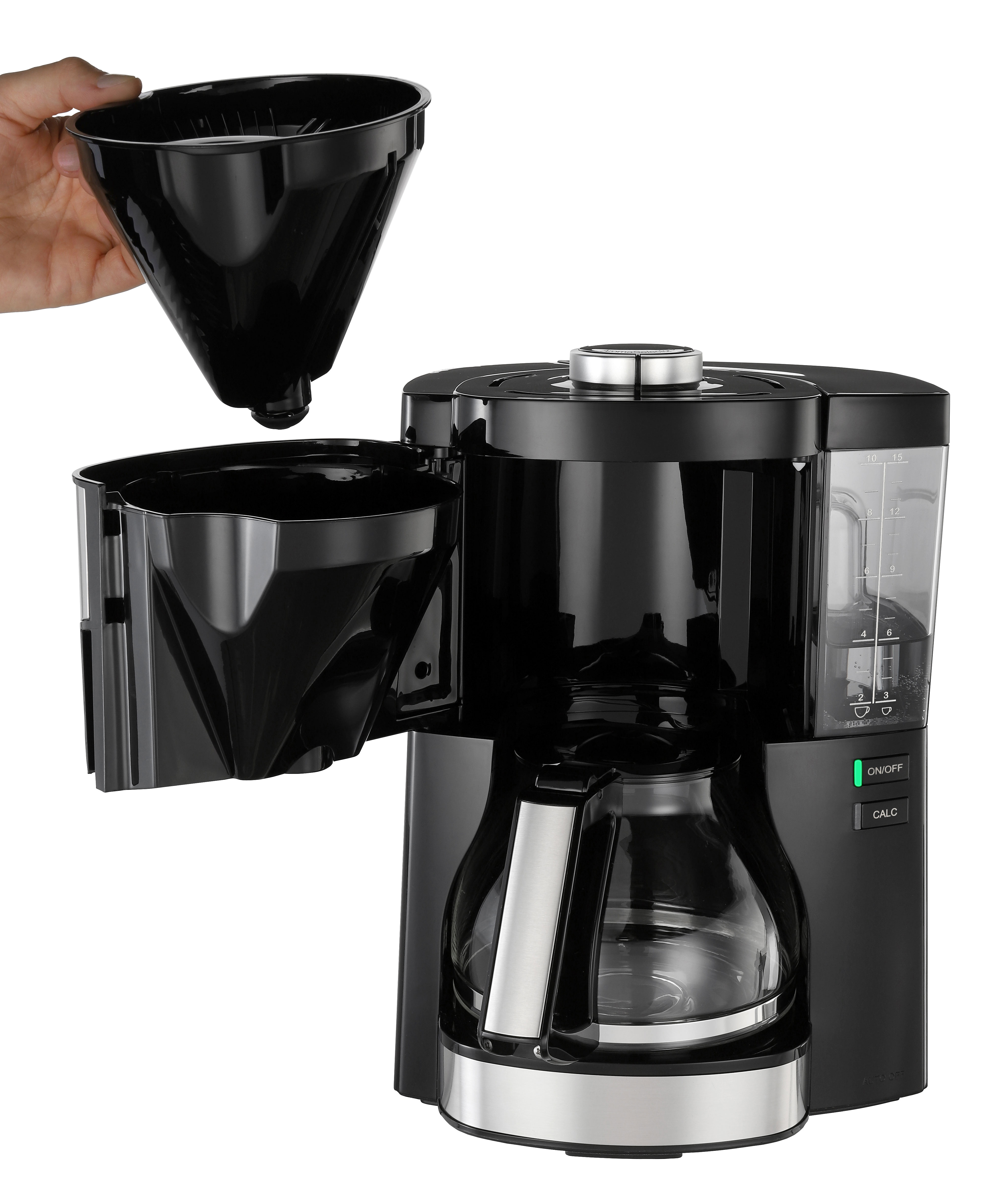 Czarny ekspres do kawy z filtrem i szklaną karafką.