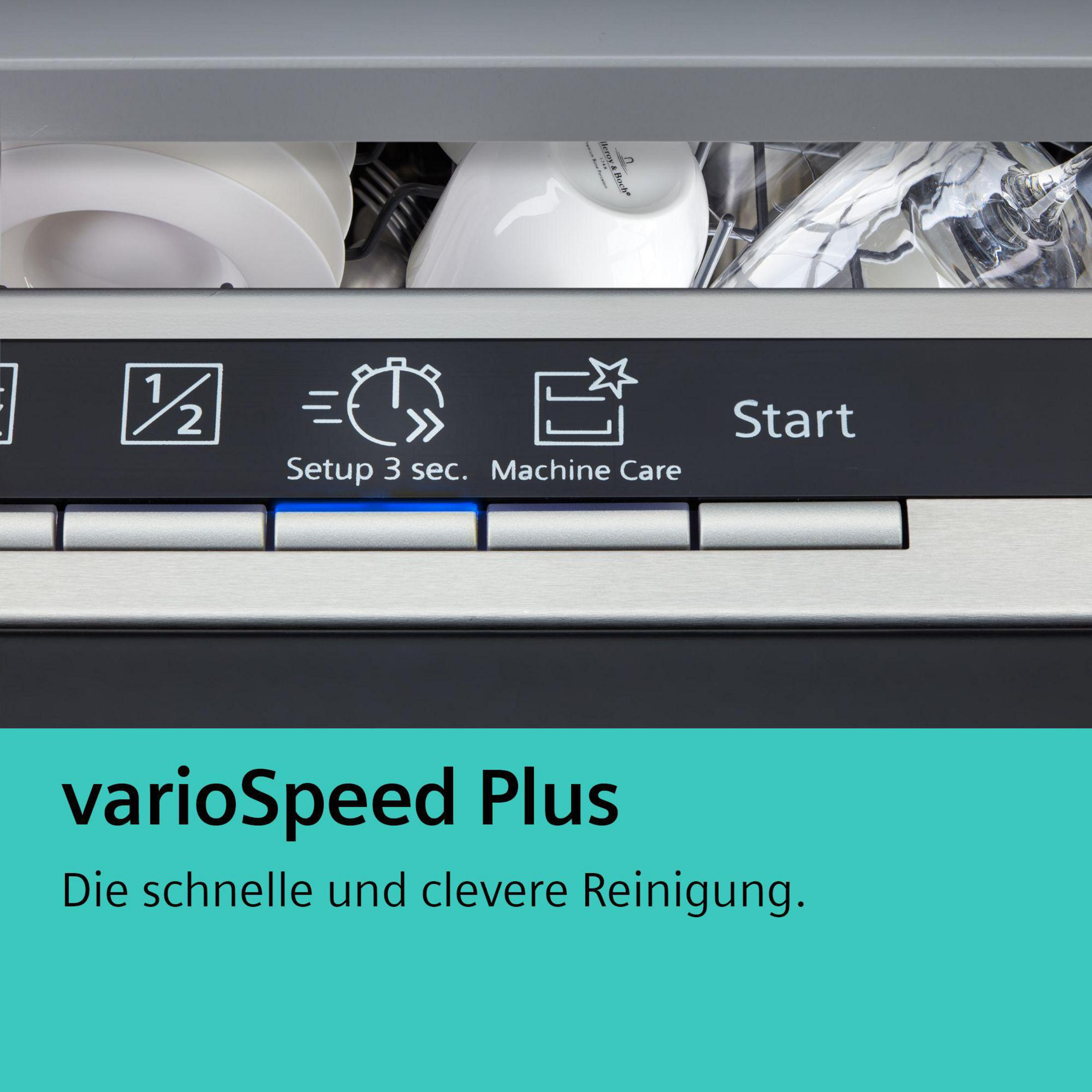 Nahaufnahme des Bedienfelds eines Geschirrspülers mit Tasten und Text. Der Text lautet 'varioSpeed Plus'.