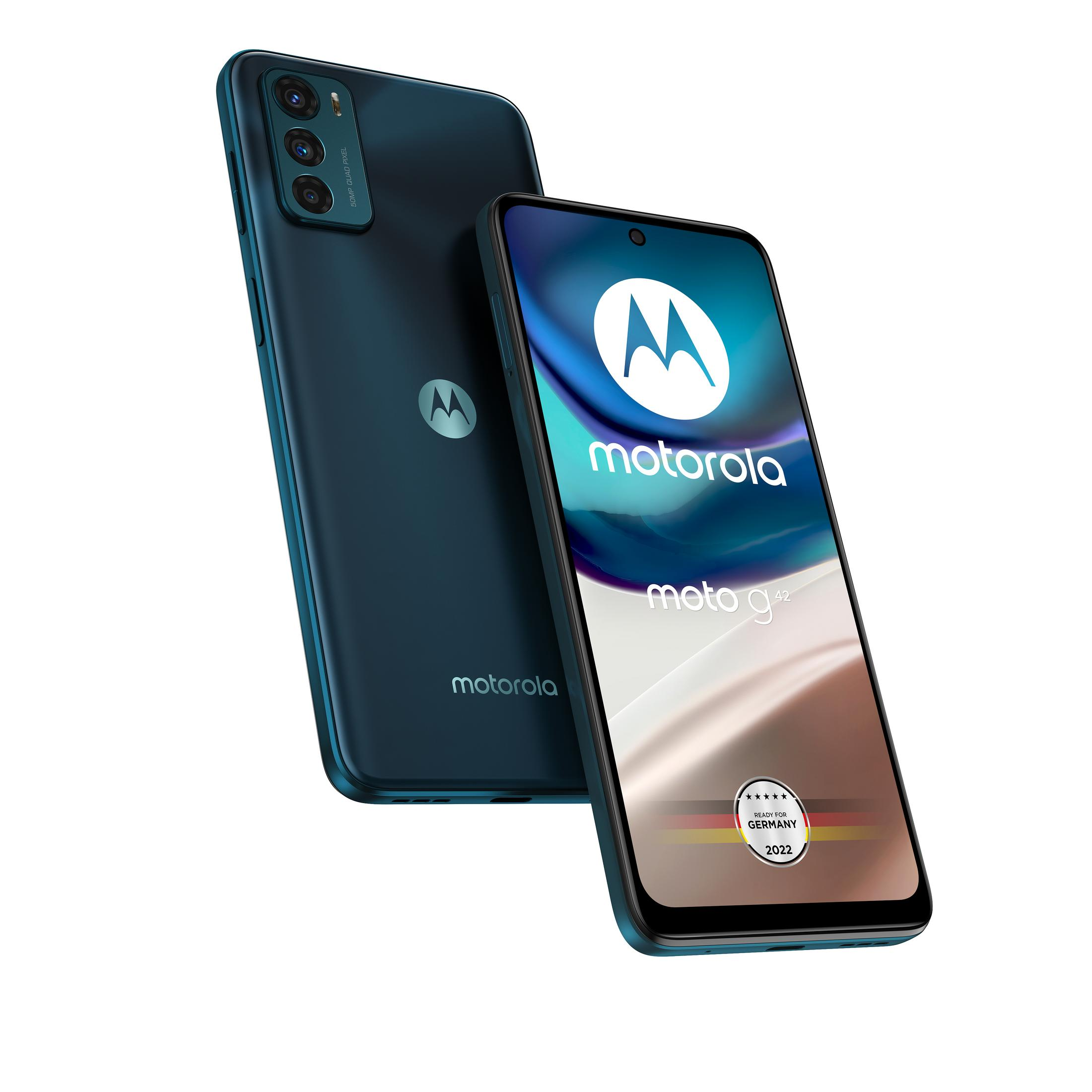 Zwei Motorola-Telefone werden gezeigt. Eines liegt auf dem Rücken und das andere steht aufrecht. Beide sind blau.