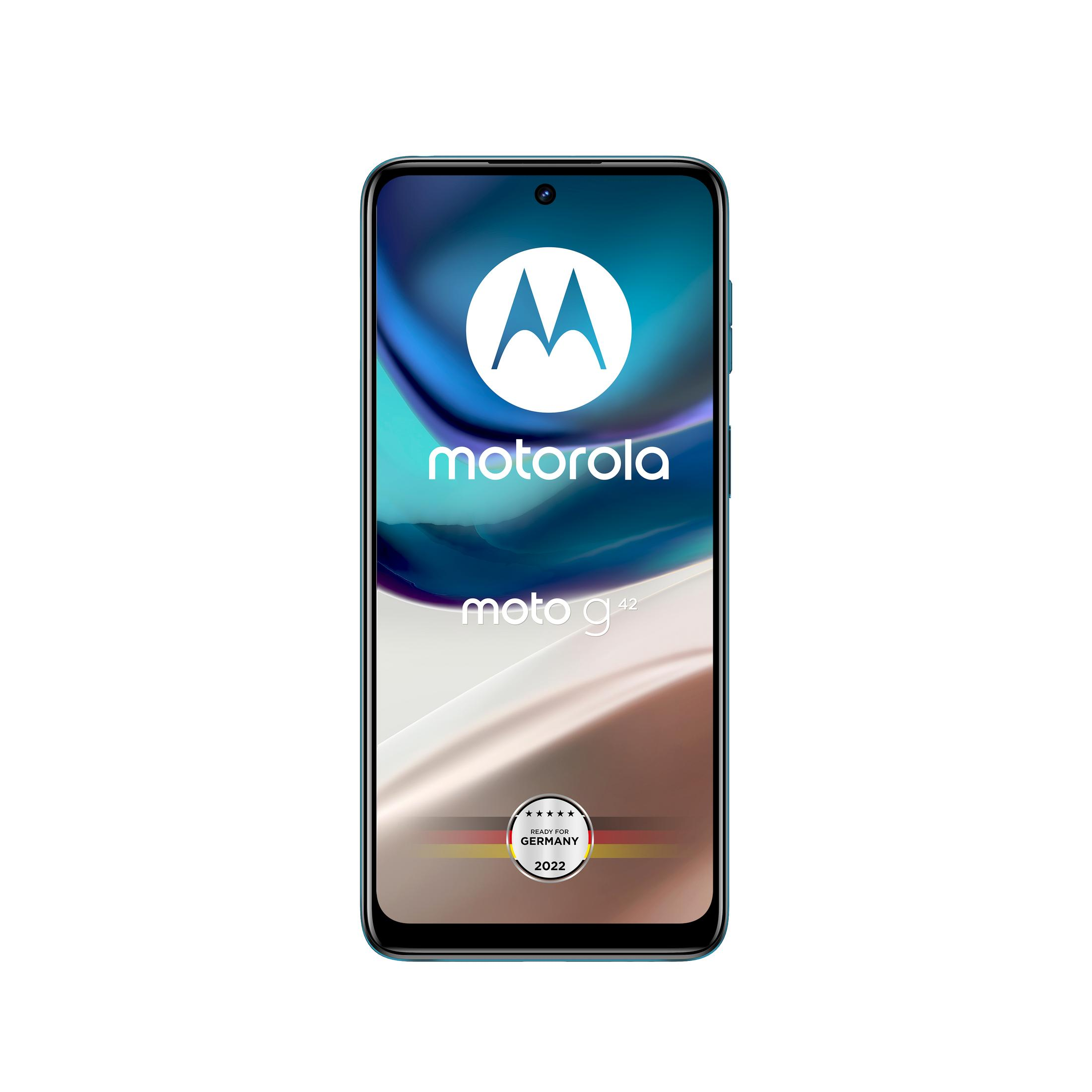 Motorola Moto g42 Smartphone, türkis. Motorola Logo und Branding auf dem Bildschirm.