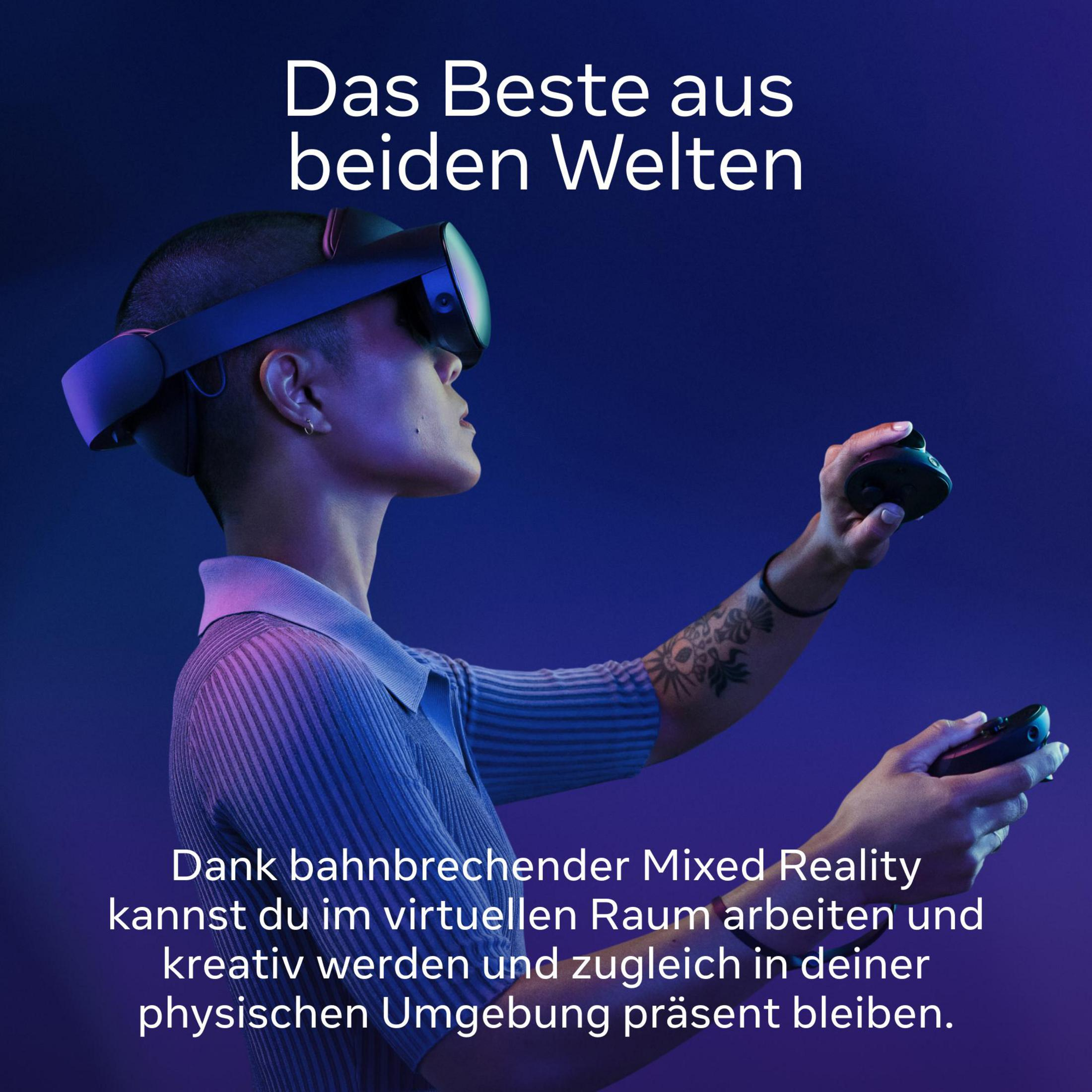 Persona con visore VR, con controller, con testo sulla realtà mista.