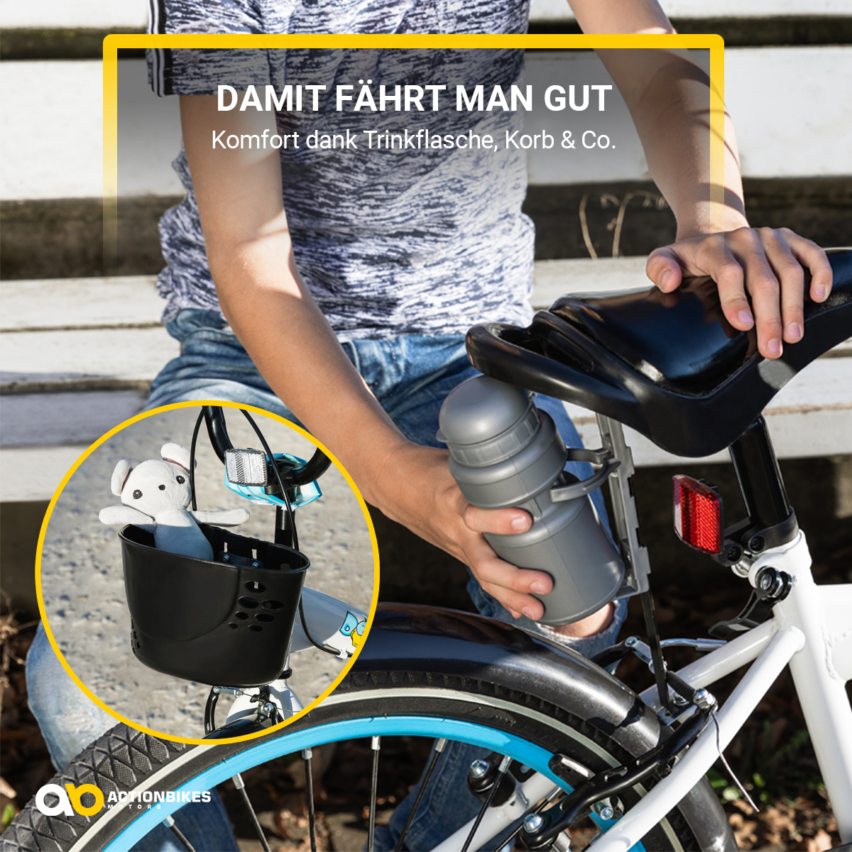 Ein Junge auf einem Fahrrad mit Korb und Flasche. Der Text, 'DAMIT FÄHRT MAN GUT'.