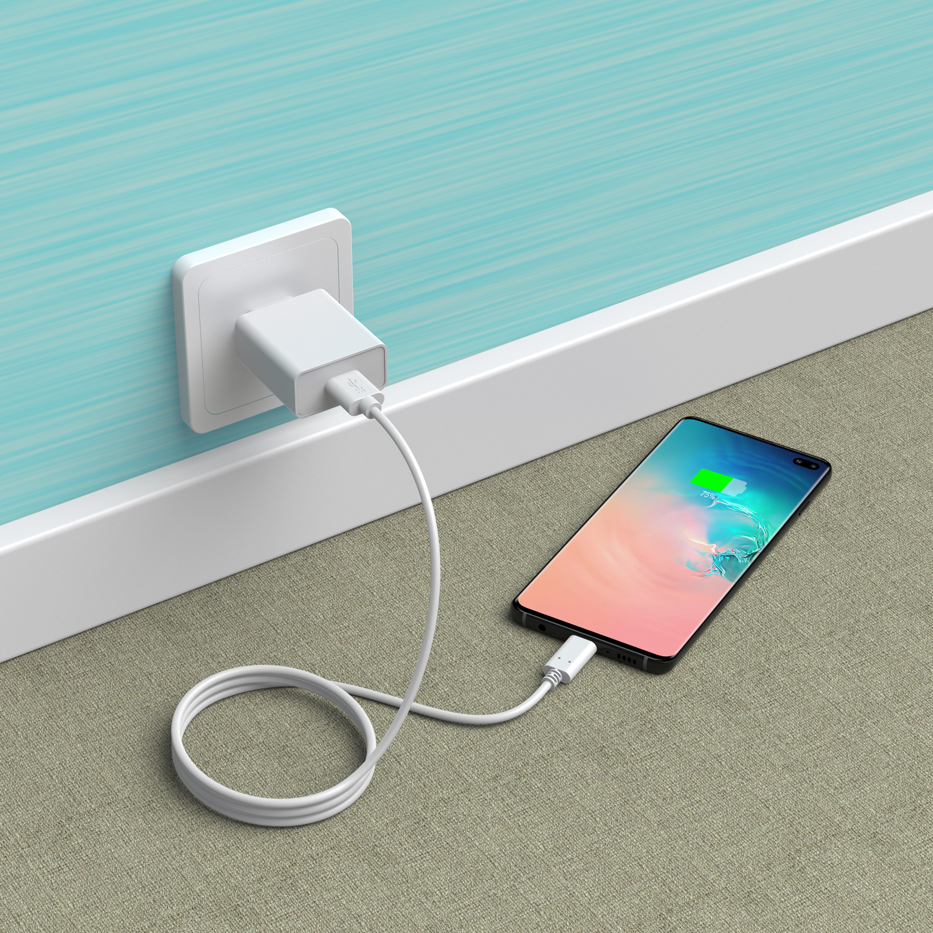 Telefon, das auf dem Boden geladen wird. Ladegerät in der Wand eingesteckt. Weißes Kabel verbindet.