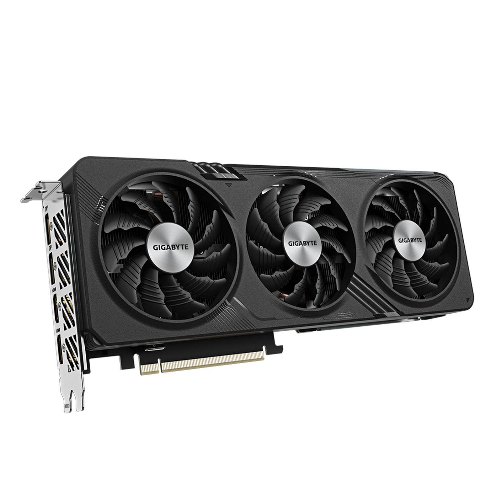 Una scheda grafica con tre ventole. Ha un involucro nero e il logo Gigabyte è visibile.