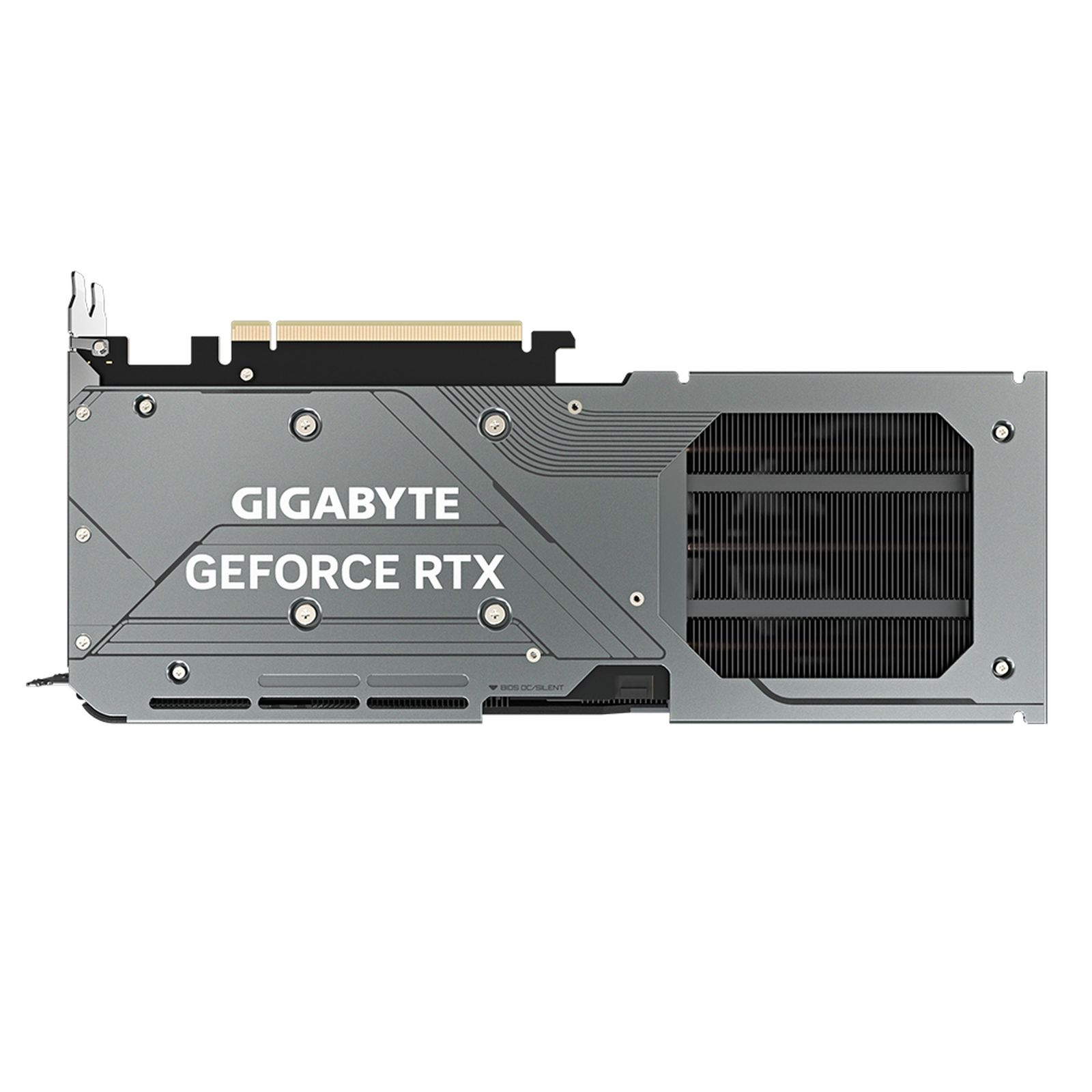 Una scheda grafica GIGABYTE GeForce RTX argentata su sfondo bianco.