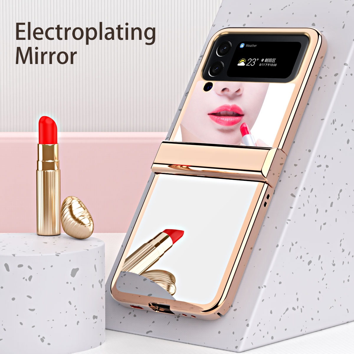 Eine goldene Handyhülle mit Spiegel, Lippenstift und einem Frauengesicht.