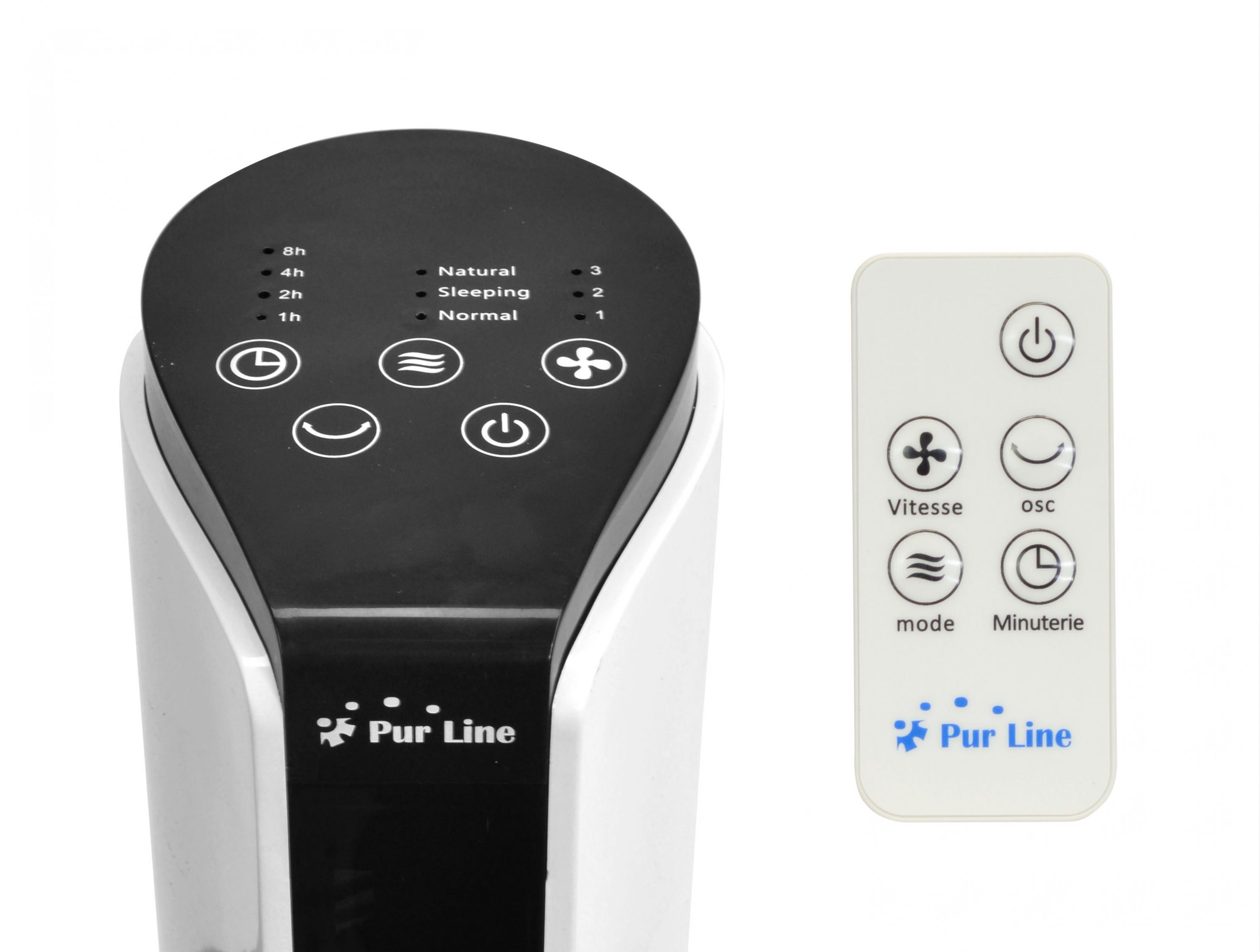 Un ventilador Pur Line blanco y negro con un mando a distancia sobre un fondo blanco, que muestra ajustes.