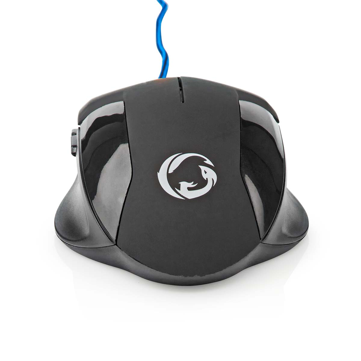 Schwarze Gaming-Maus mit Seitentasten, Logo und blauem Kabel vor weißem Hintergrund.