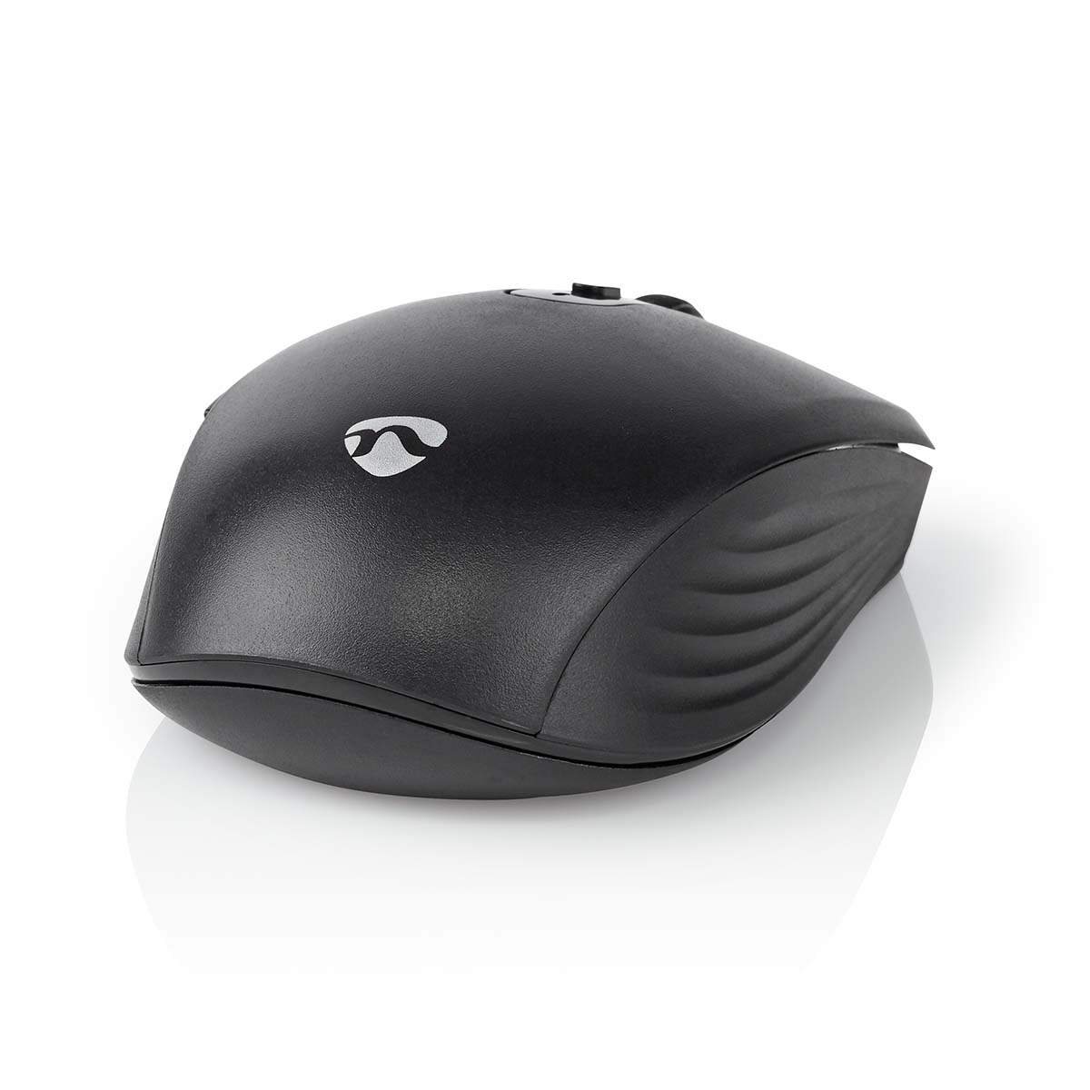 Schwarze Computermaus mit geschwungenem Design. Sie liegt auf einer weißen Oberfläche. Der Hintergrund ist weiß.