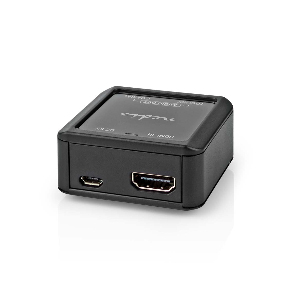 Schwarzer Nedis HDMI-zu-HDMI/Koaxial/Toslink-Konverter. Weißer Hintergrund.