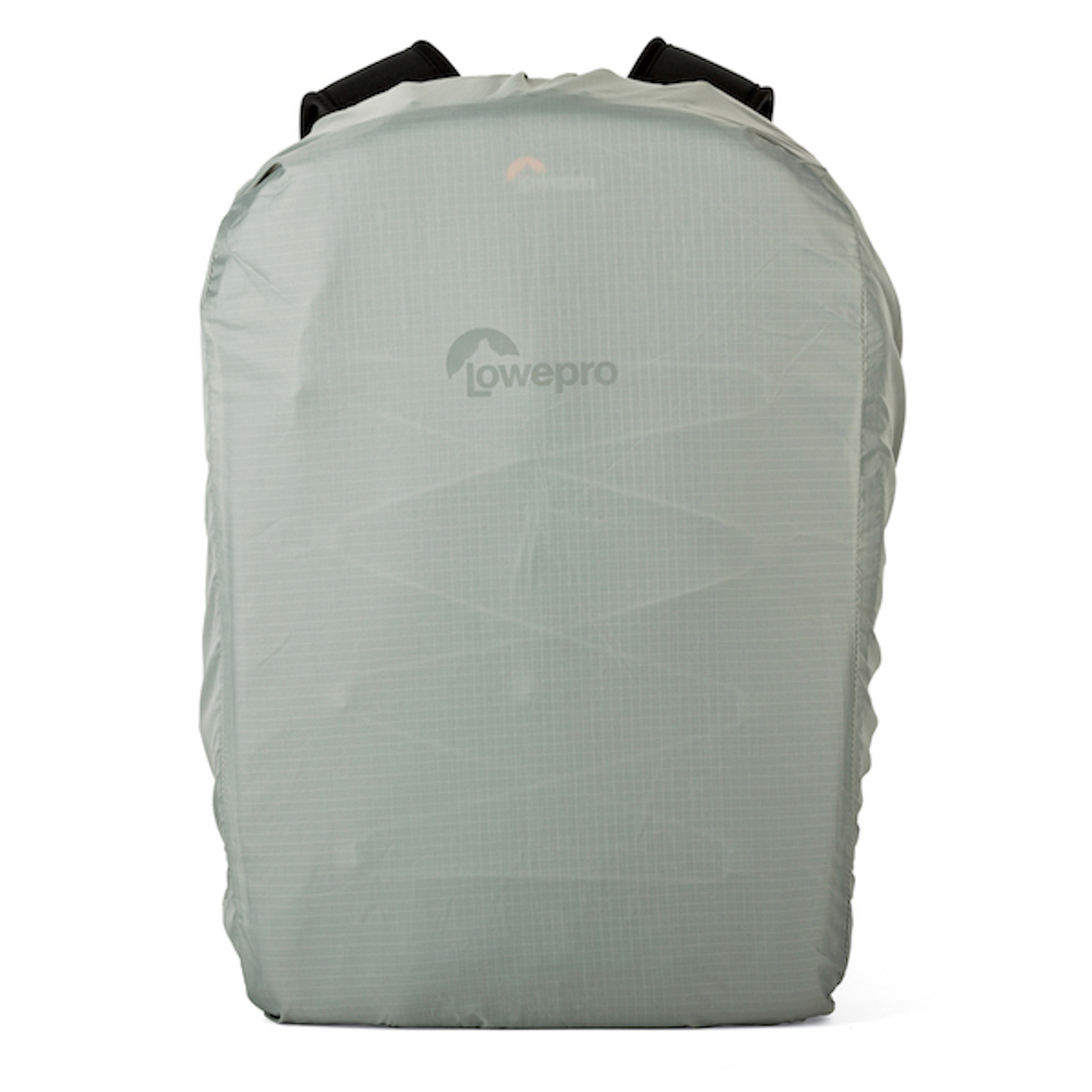 Ein grüner Kamerarucksack mit Regenschutz. Das Logo ist oben sichtbar.