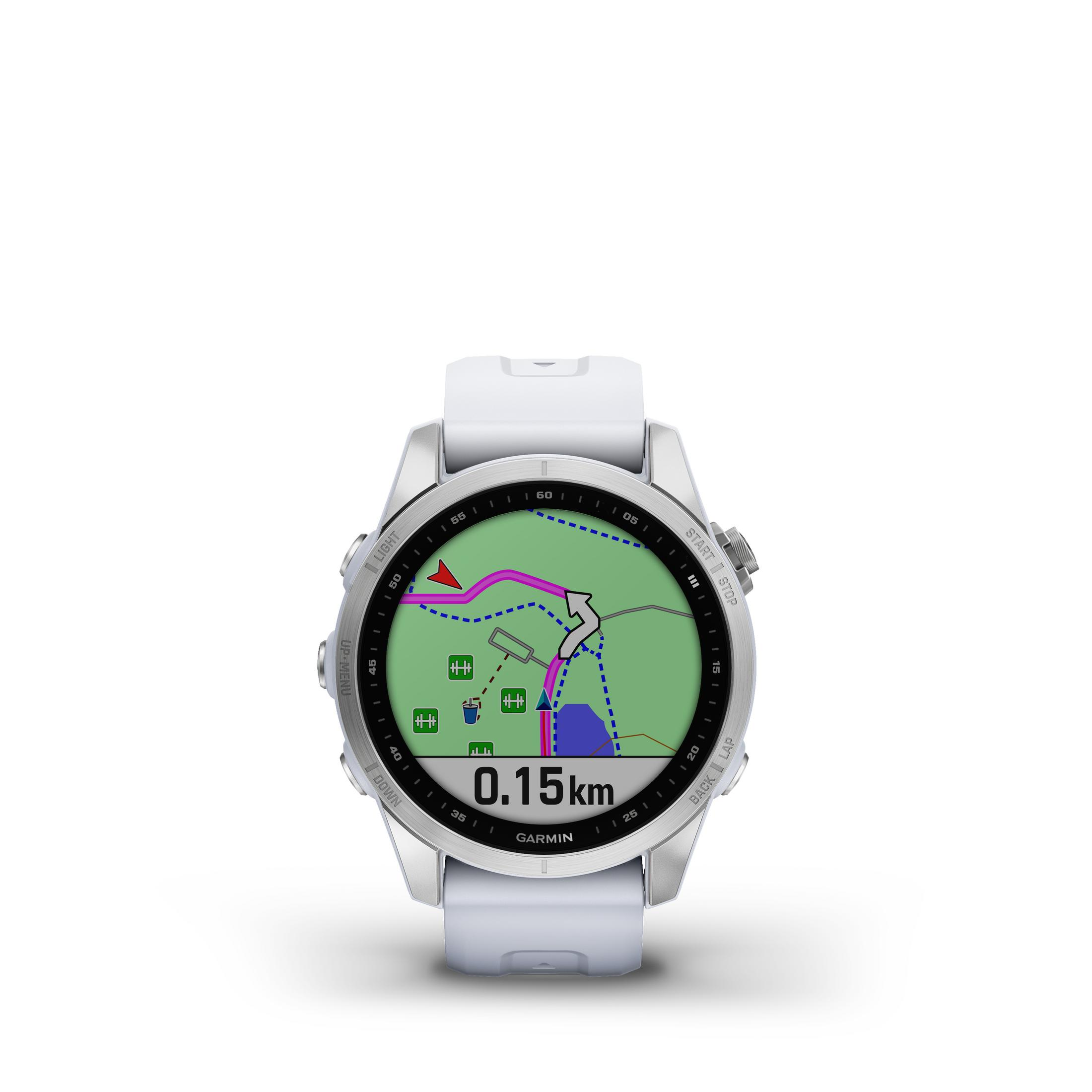 Eine weiße Garmin-Smartwatch mit Karte und Route. Der Bildschirm zeigt die Distanz.