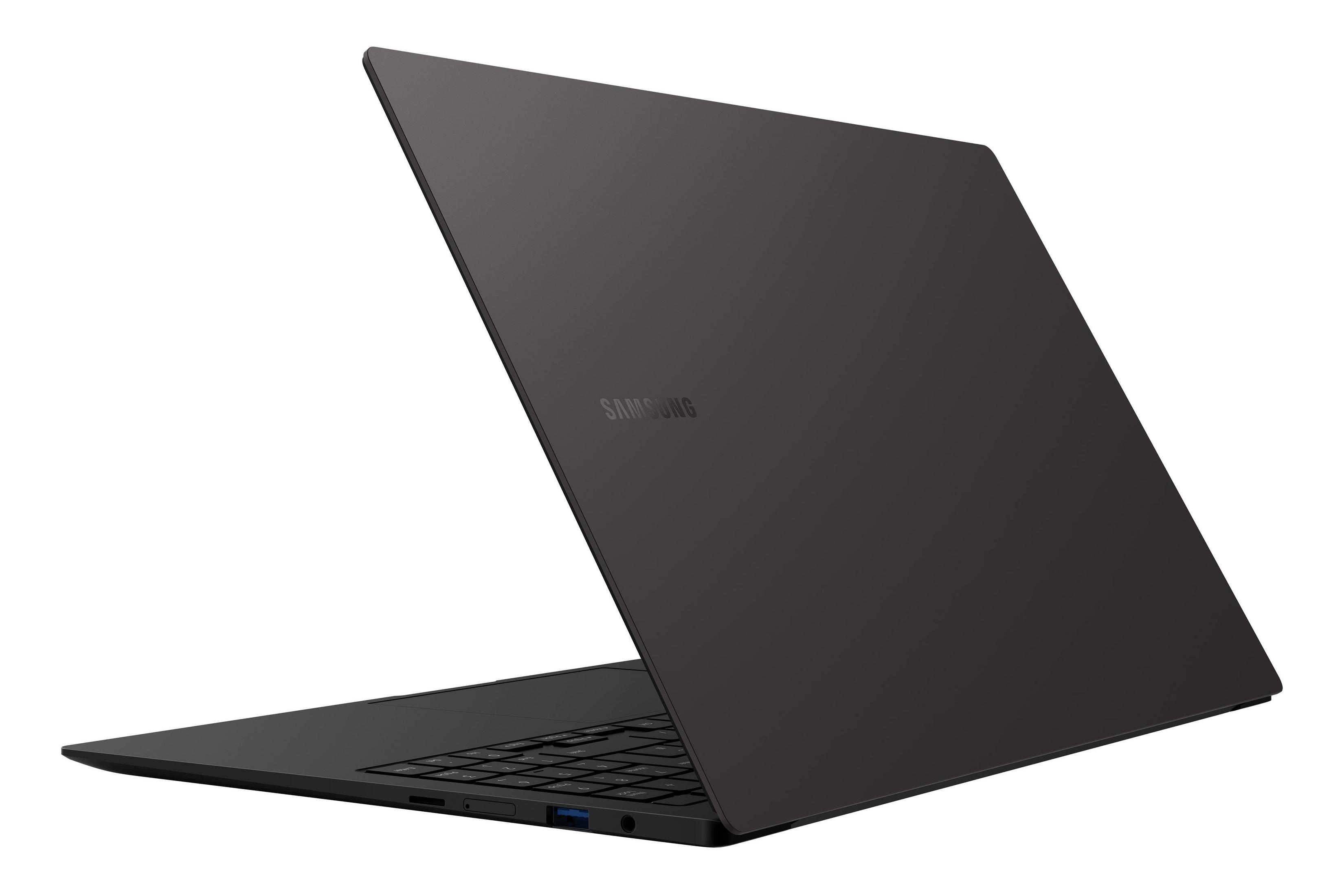 Ein schwarzer Laptop mit dem Samsung-Logo auf der Rückseite.