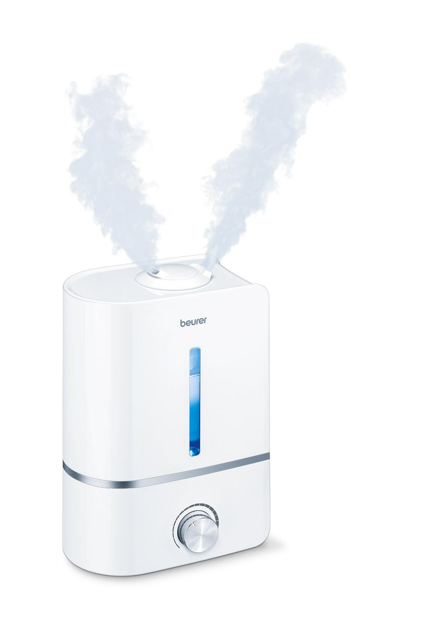 Termoventilatore elettrico bianco con gambe nere e frontale a rete, con etichetta rossa.