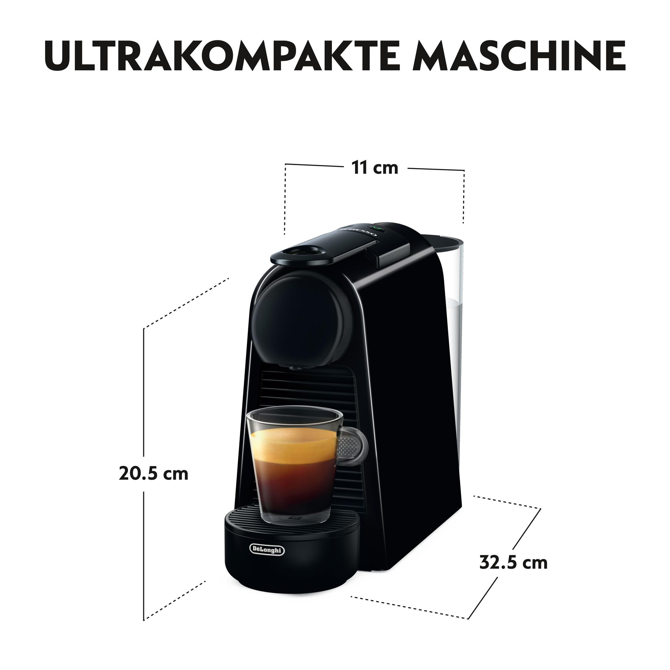 Schwarze Espressomaschine mit einem Glas Kaffee. Abmessungen sind sichtbar. Text sagt 'ULTRAKOMPAKTE MASCHINE'.