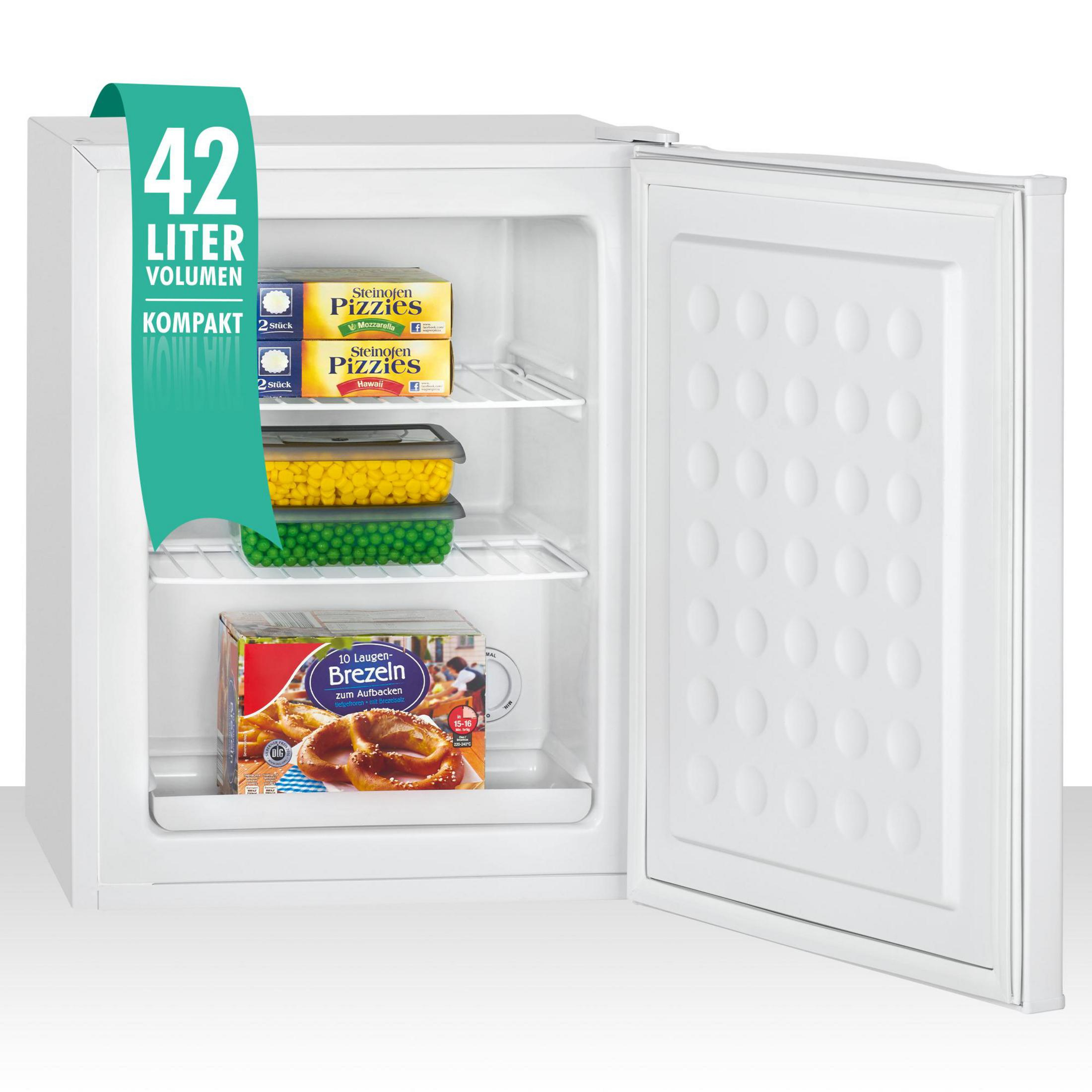Ein kleiner weißer Kühlschrank mit offener Tür, zeigt Regale mit Lebensmitteln.