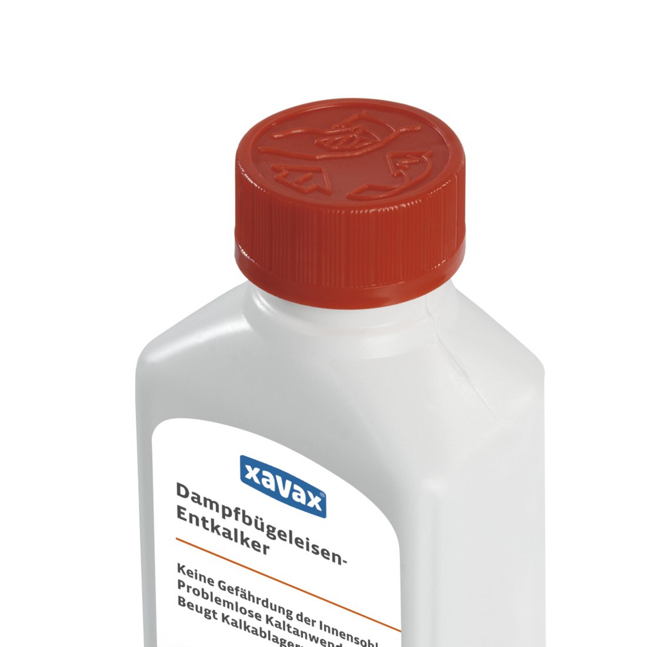 Weiße Entkalkerflasche mit rotem Deckel, Produktetikett sichtbar.