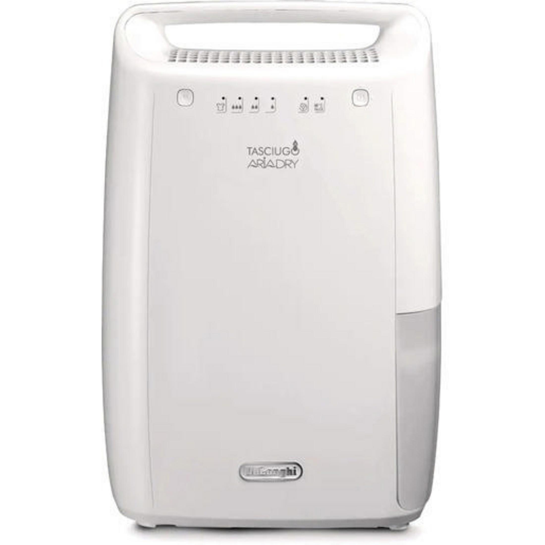 Deumidificatore bianco con pannello di controllo e maniglia. Testo 'Tasciugo Ariadry' sul fronte. Sfondo bianco.