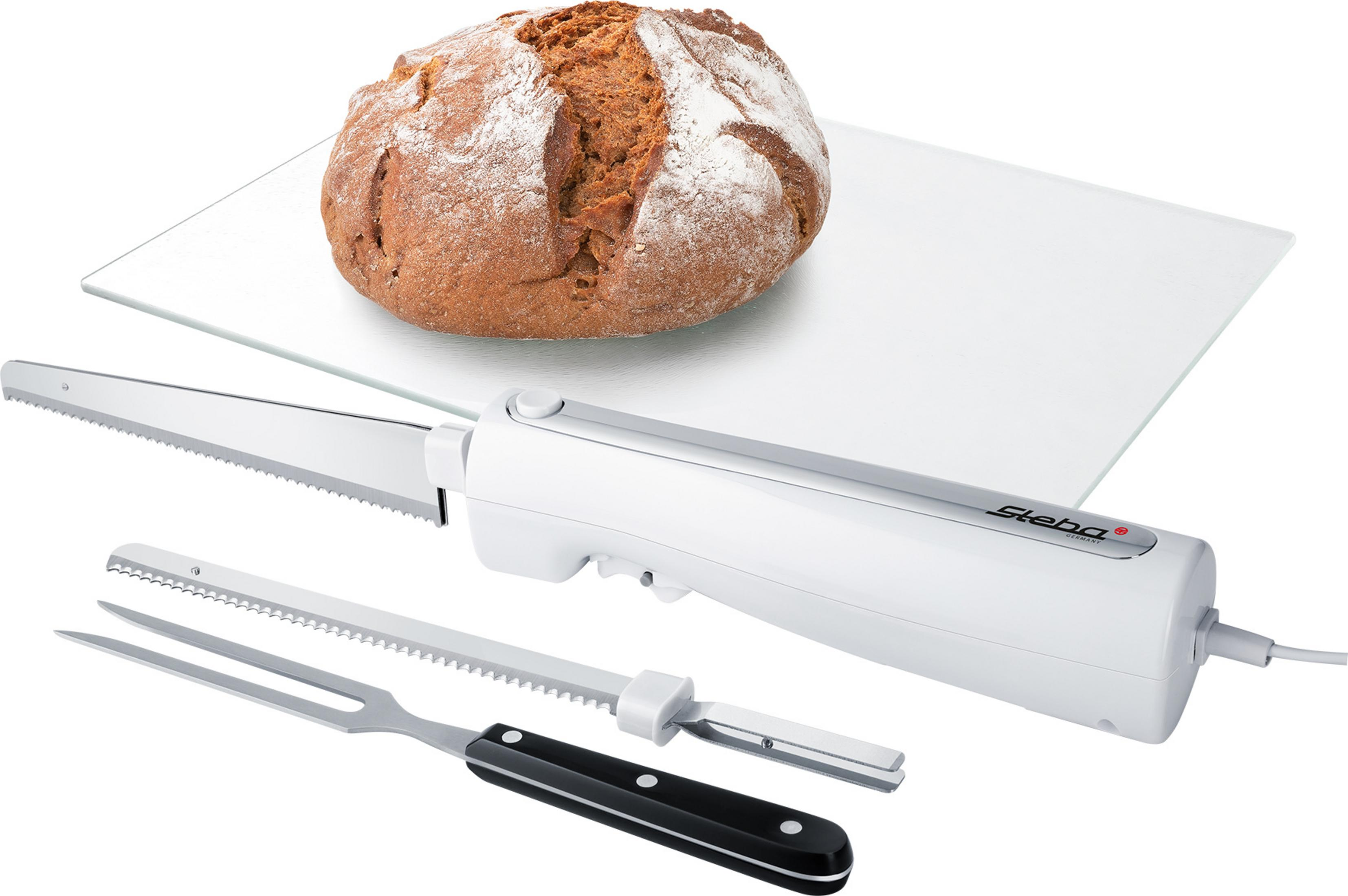 Pane, tagliere e un coltello elettrico con lame extra.
