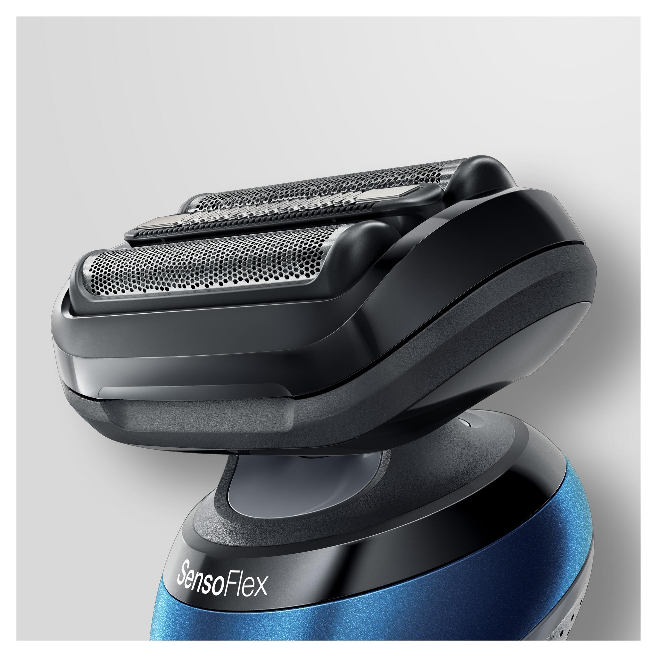 Zbliżenie czarno-niebieskiej głowicy golarki elektrycznej. Głowica ma srebrną siatkę, a nazwa marki to SensoFlex.