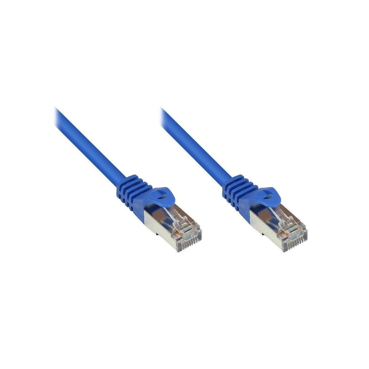 Zwei blaue Ethernet-Kabel mit blauen Steckern. Weißer Hintergrund.