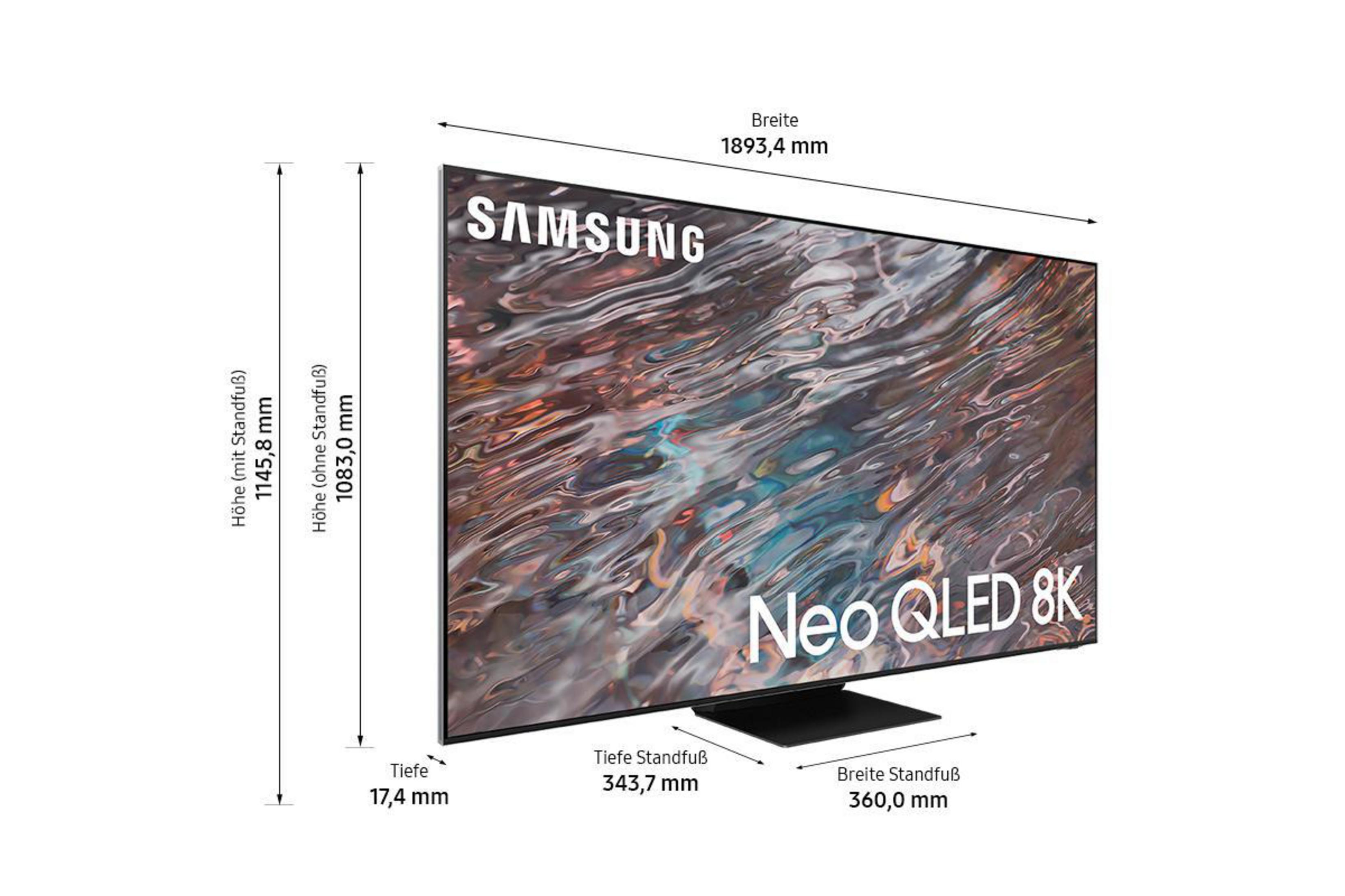 Telewizor Samsung Neo QLED 8K z wyświetlonymi wymiarami. Ma podstawę i jest ustawiony pod kątem w prawo.