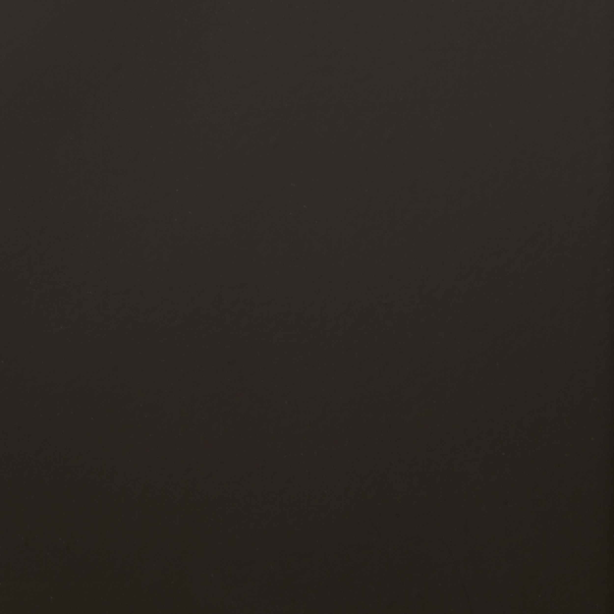 Einfarbige dunkelbraune Oberfläche. Keine sichtbaren Texturen oder Muster.