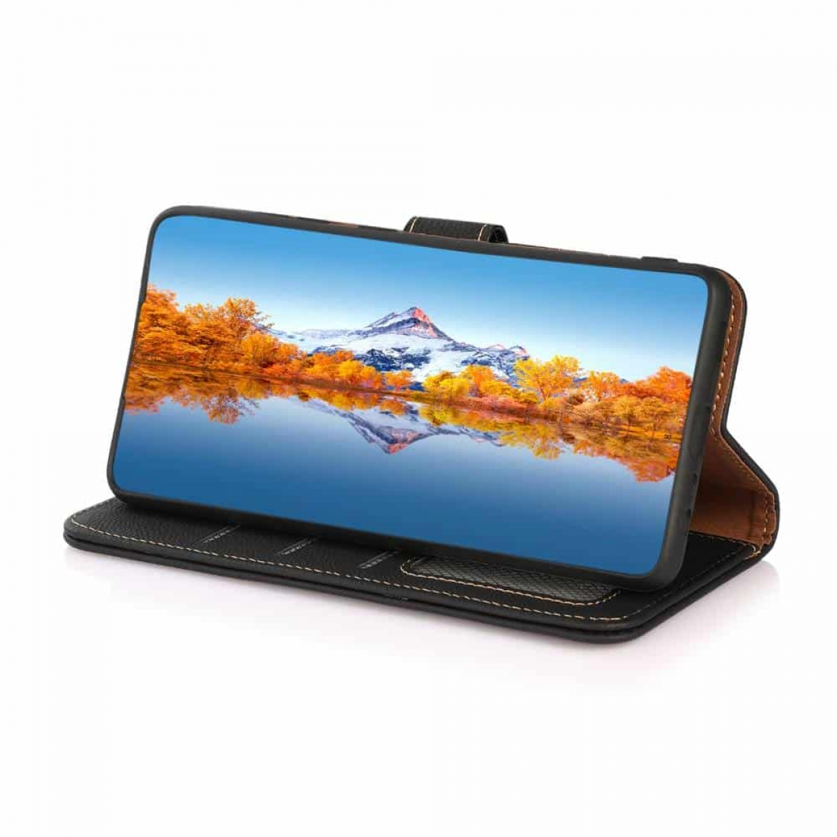 Ein Telefon in einer Brieftaschen-Hülle mit Landschaftsfoto.