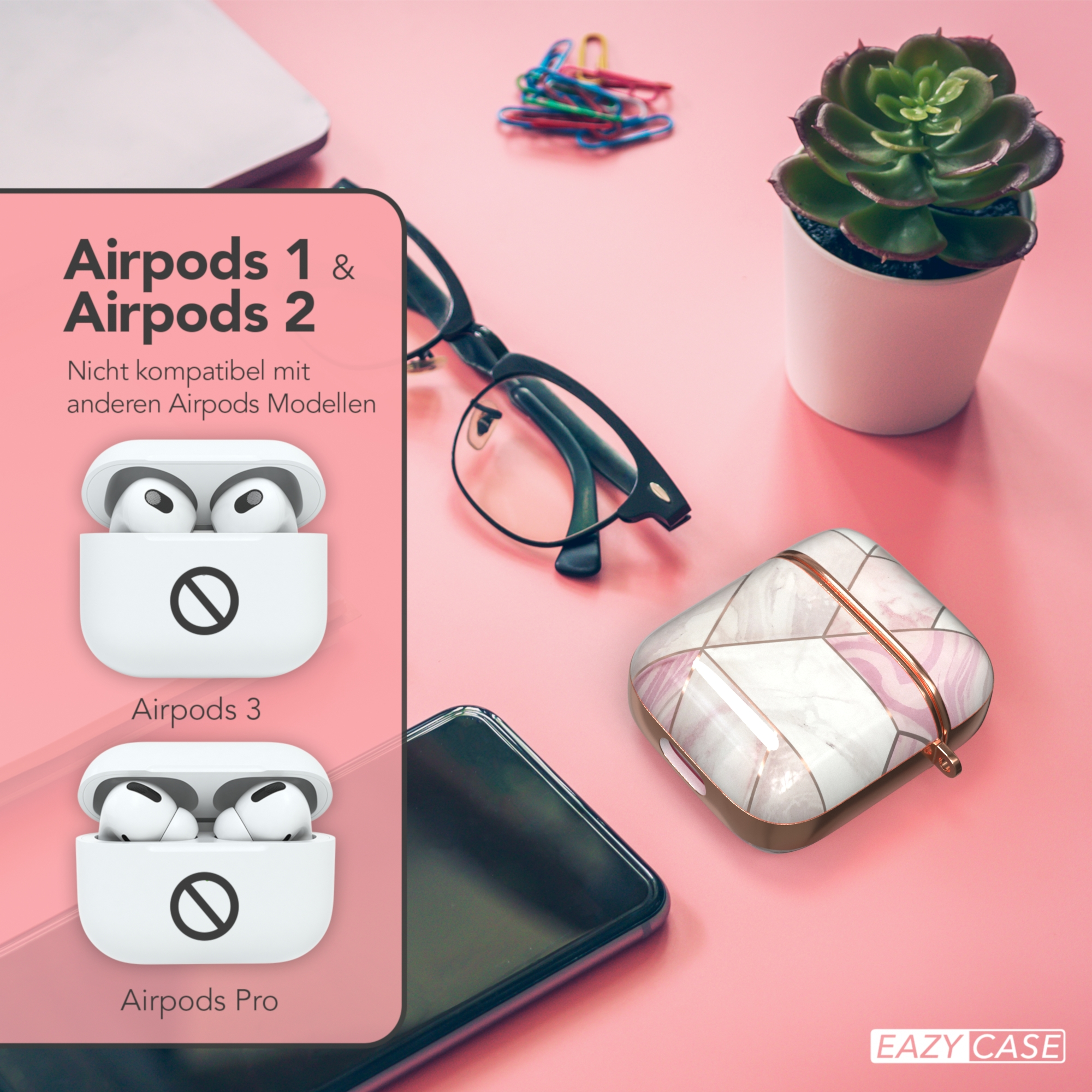 Airpods und ein Case, mit einer Pflanze, Brille und Büroklammern auf rosa Oberfläche.