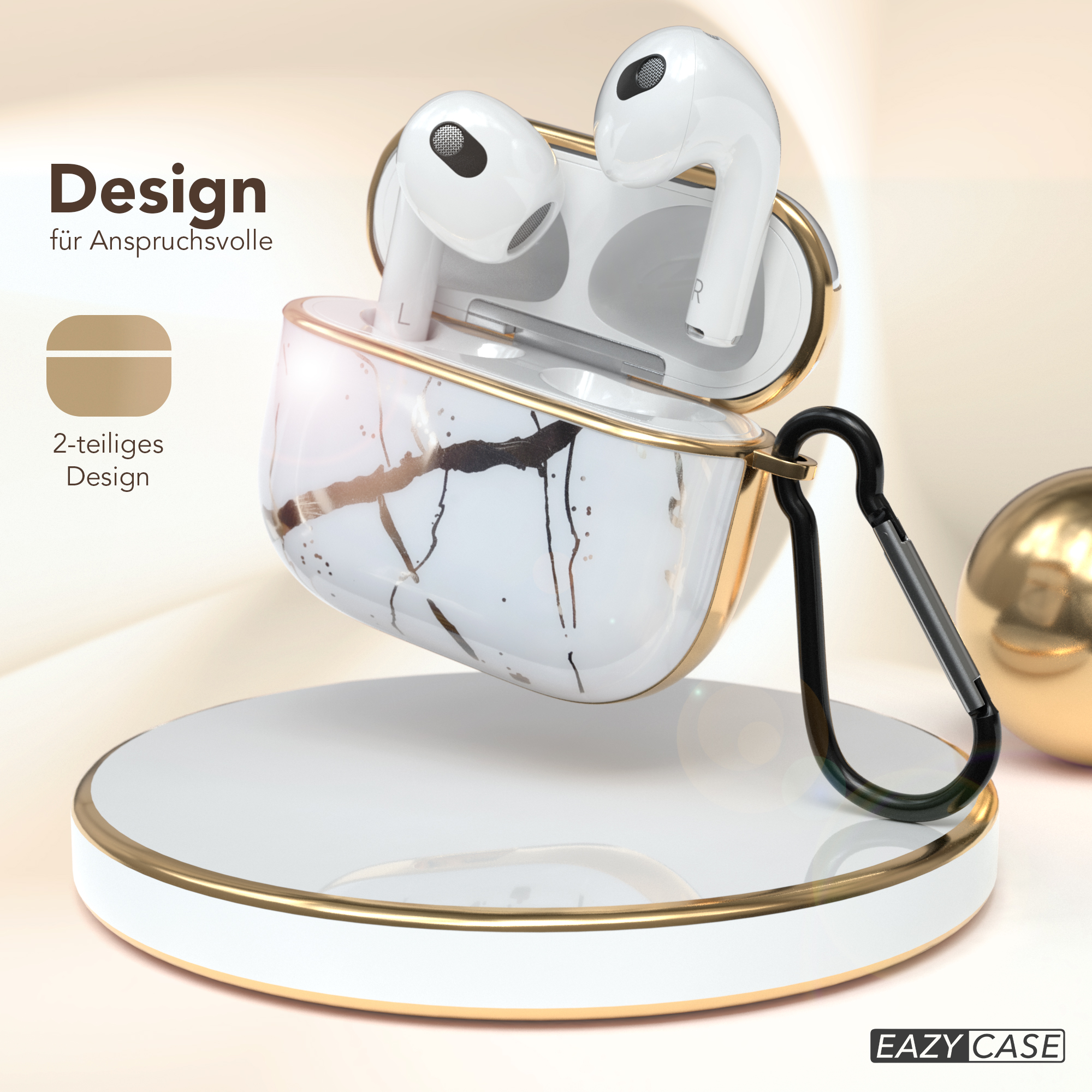 Ohrhörer in einem Hülle mit Marmor-Design, auf einem weißen Ständer mit goldenem Akzent und goldener Kugel.